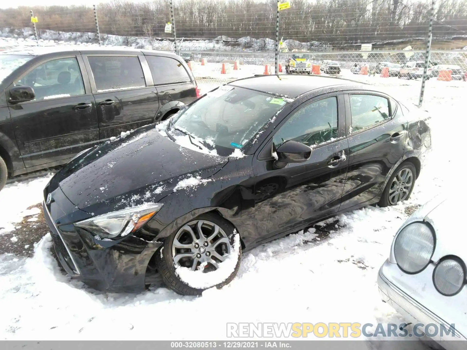 2 Photograph of a damaged car 3MYDLBYV8KY513494 TOYOTA YARIS SEDAN 2019