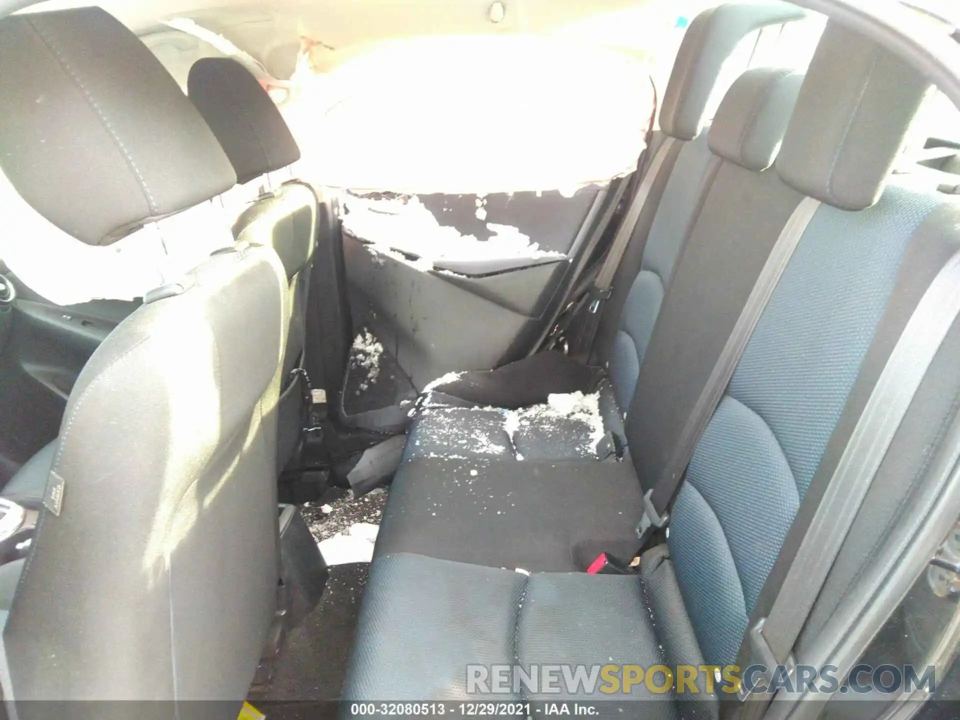 8 Photograph of a damaged car 3MYDLBYV8KY513494 TOYOTA YARIS SEDAN 2019