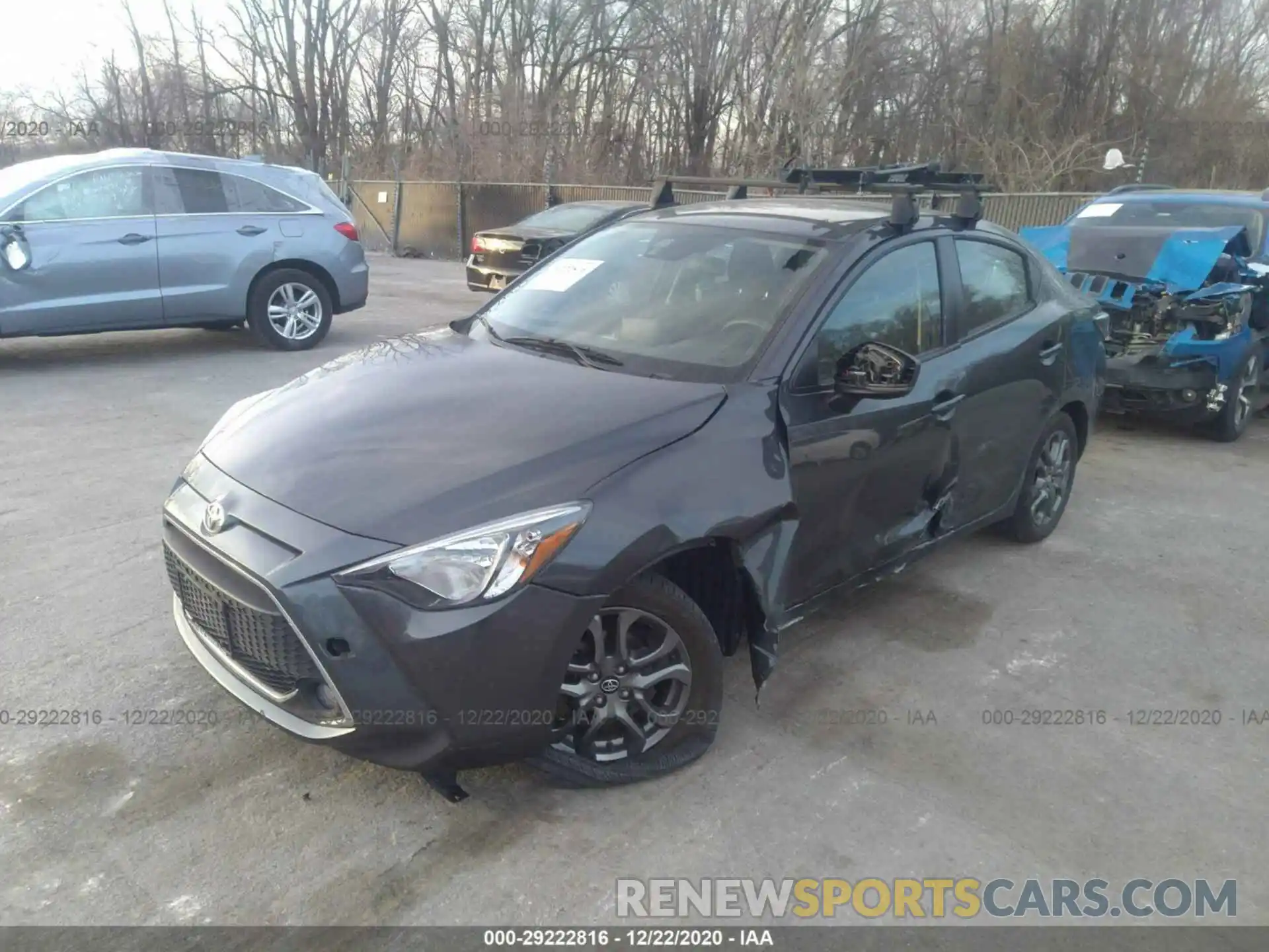 2 Фотография поврежденного автомобиля 3MYDLBYV8KY513995 TOYOTA YARIS SEDAN 2019