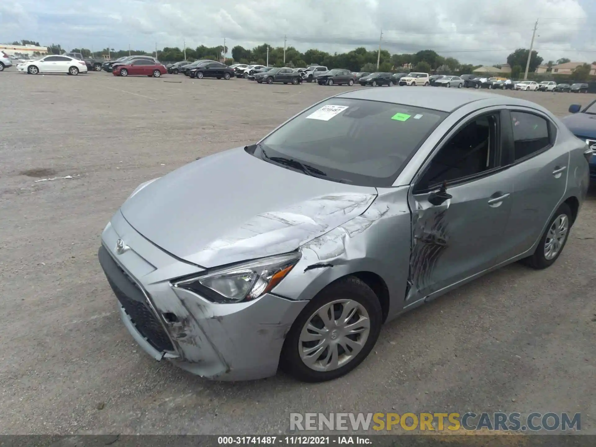 6 Photograph of a damaged car 3MYDLBYV9KY502293 TOYOTA YARIS SEDAN 2019