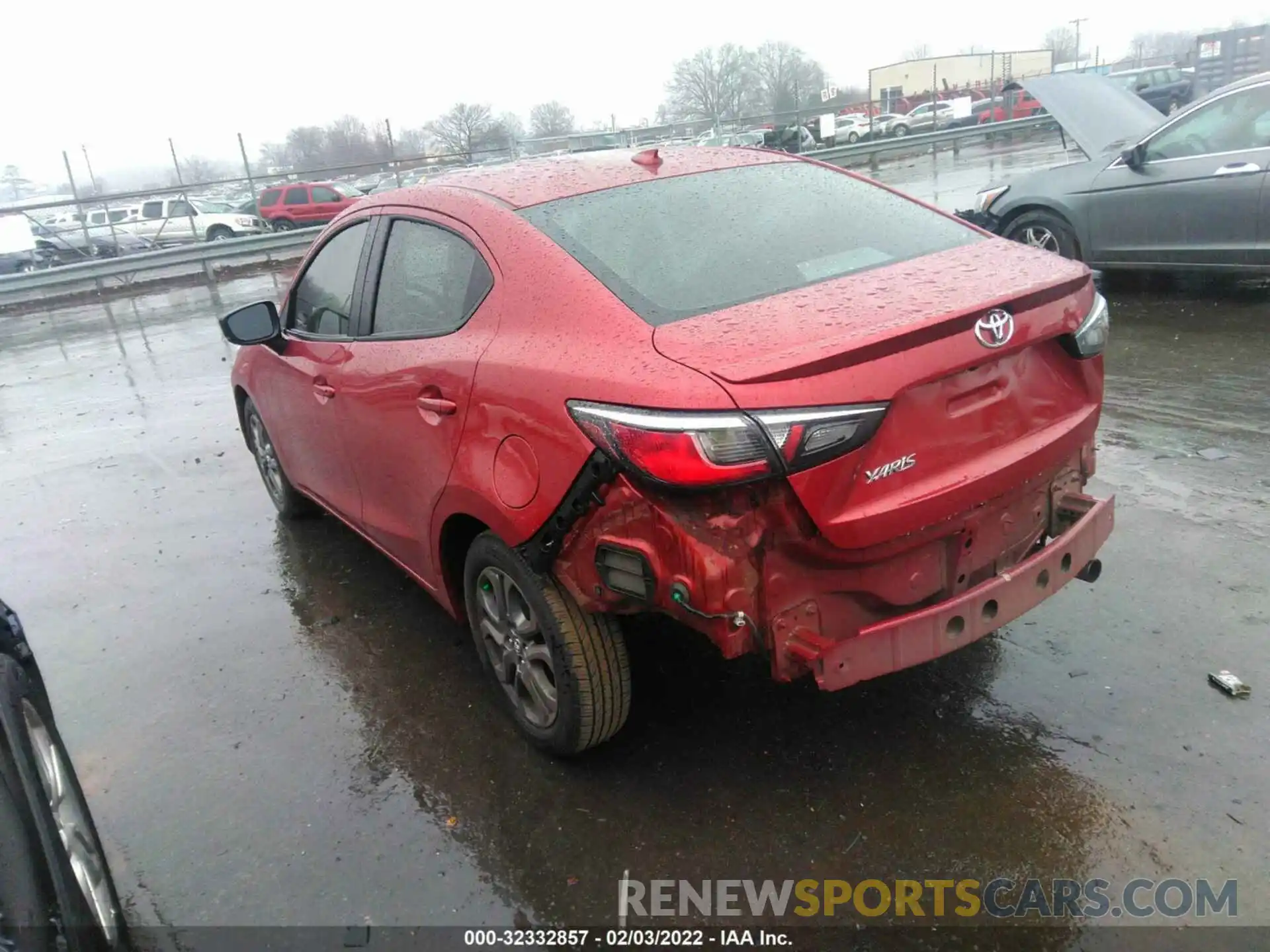 3 Photograph of a damaged car 3MYDLBYV9KY502987 TOYOTA YARIS SEDAN 2019