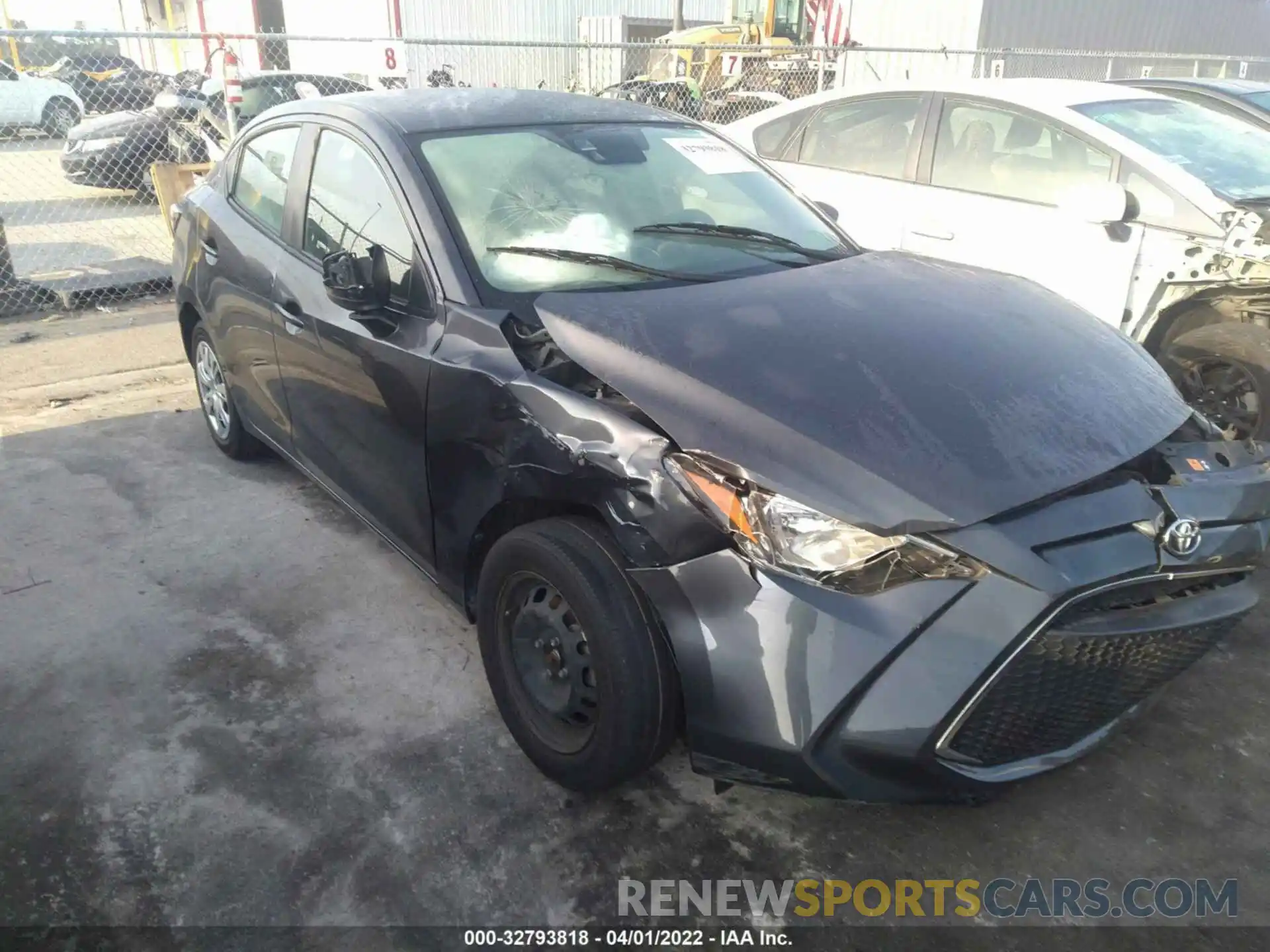 6 Photograph of a damaged car 3MYDLBYV9KY509096 TOYOTA YARIS SEDAN 2019