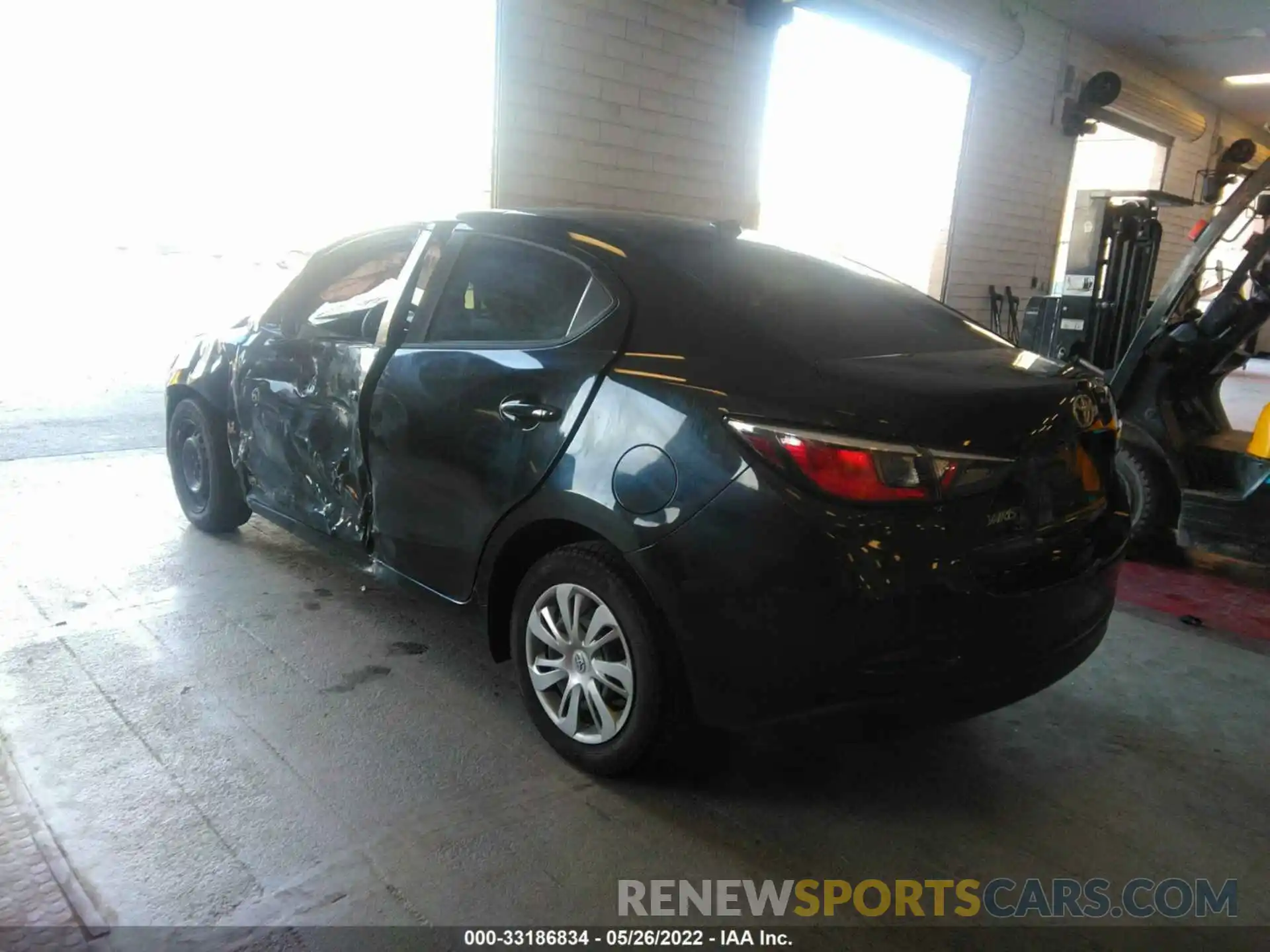 3 Photograph of a damaged car 3MYDLBYV9KY511172 TOYOTA YARIS SEDAN 2019