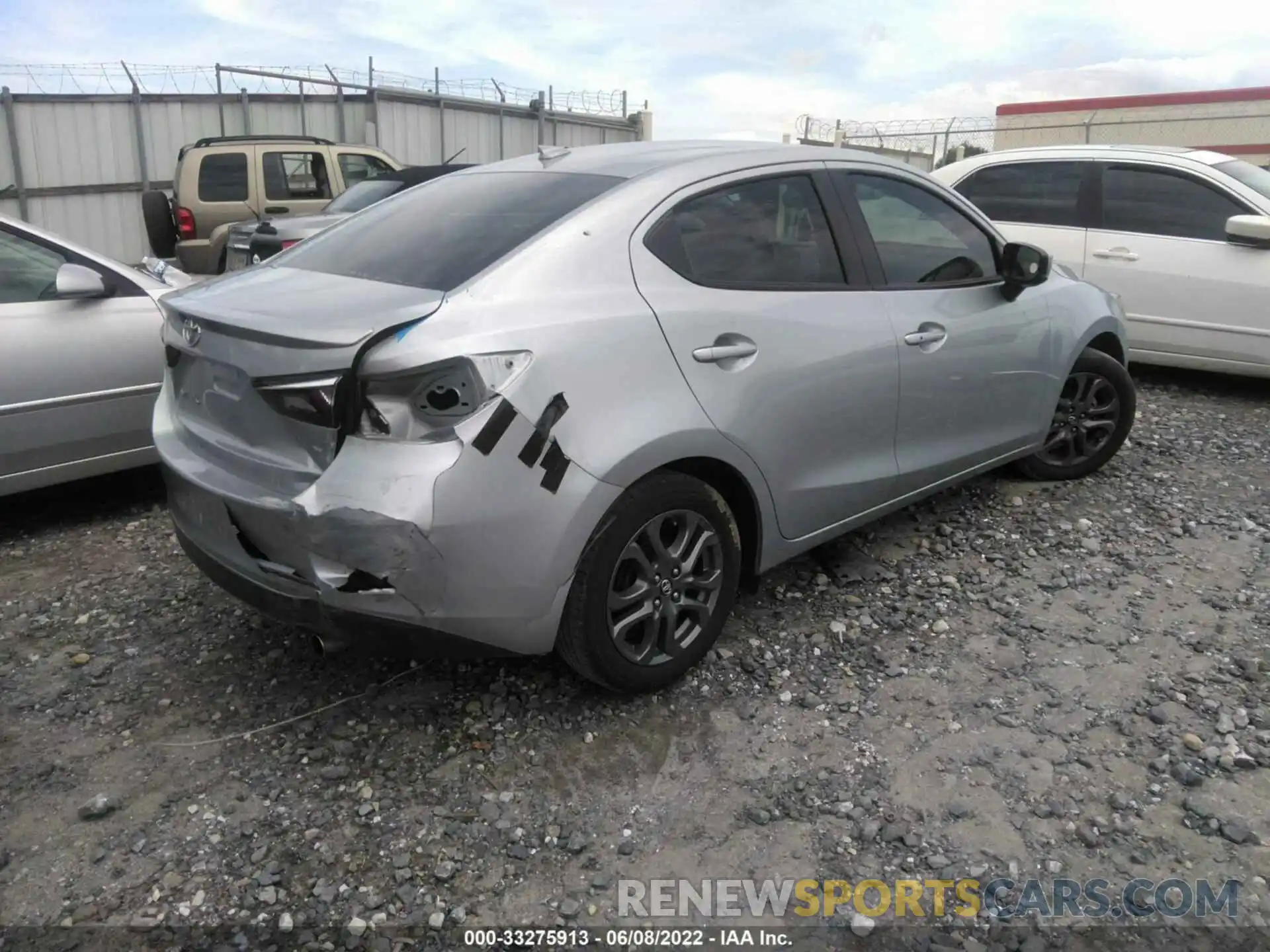 4 Photograph of a damaged car 3MYDLBYV9KY511382 TOYOTA YARIS SEDAN 2019