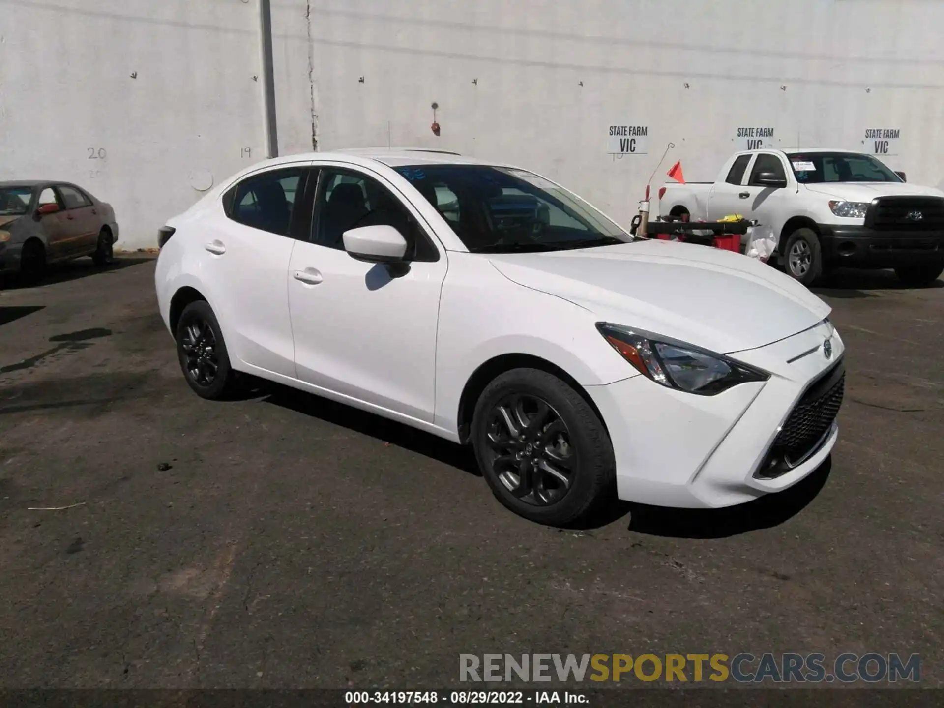 1 Photograph of a damaged car 3MYDLBYV9KY514220 TOYOTA YARIS SEDAN 2019