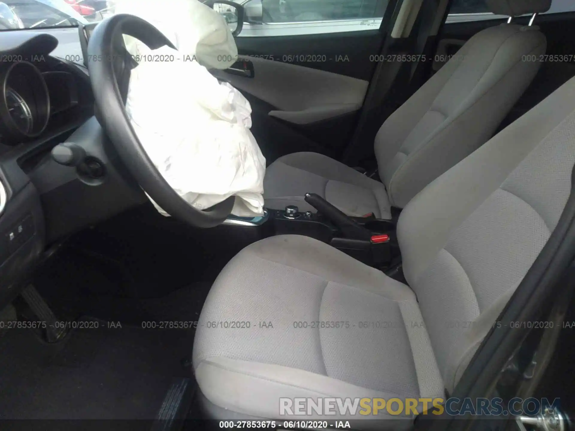 5 Photograph of a damaged car 3MYDLBYV9KY517117 TOYOTA YARIS SEDAN 2019