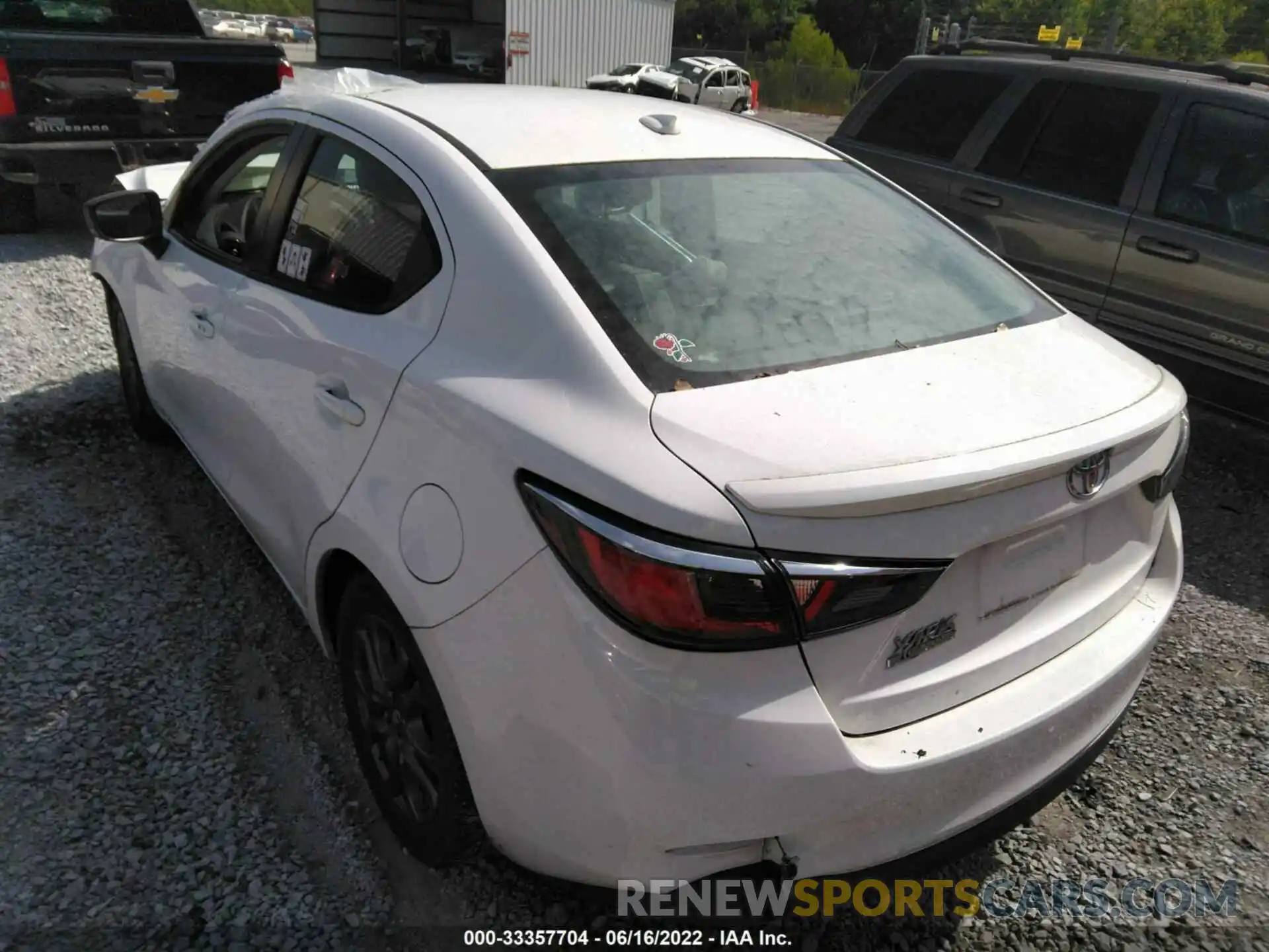 3 Photograph of a damaged car 3MYDLBYV9KY520860 TOYOTA YARIS SEDAN 2019