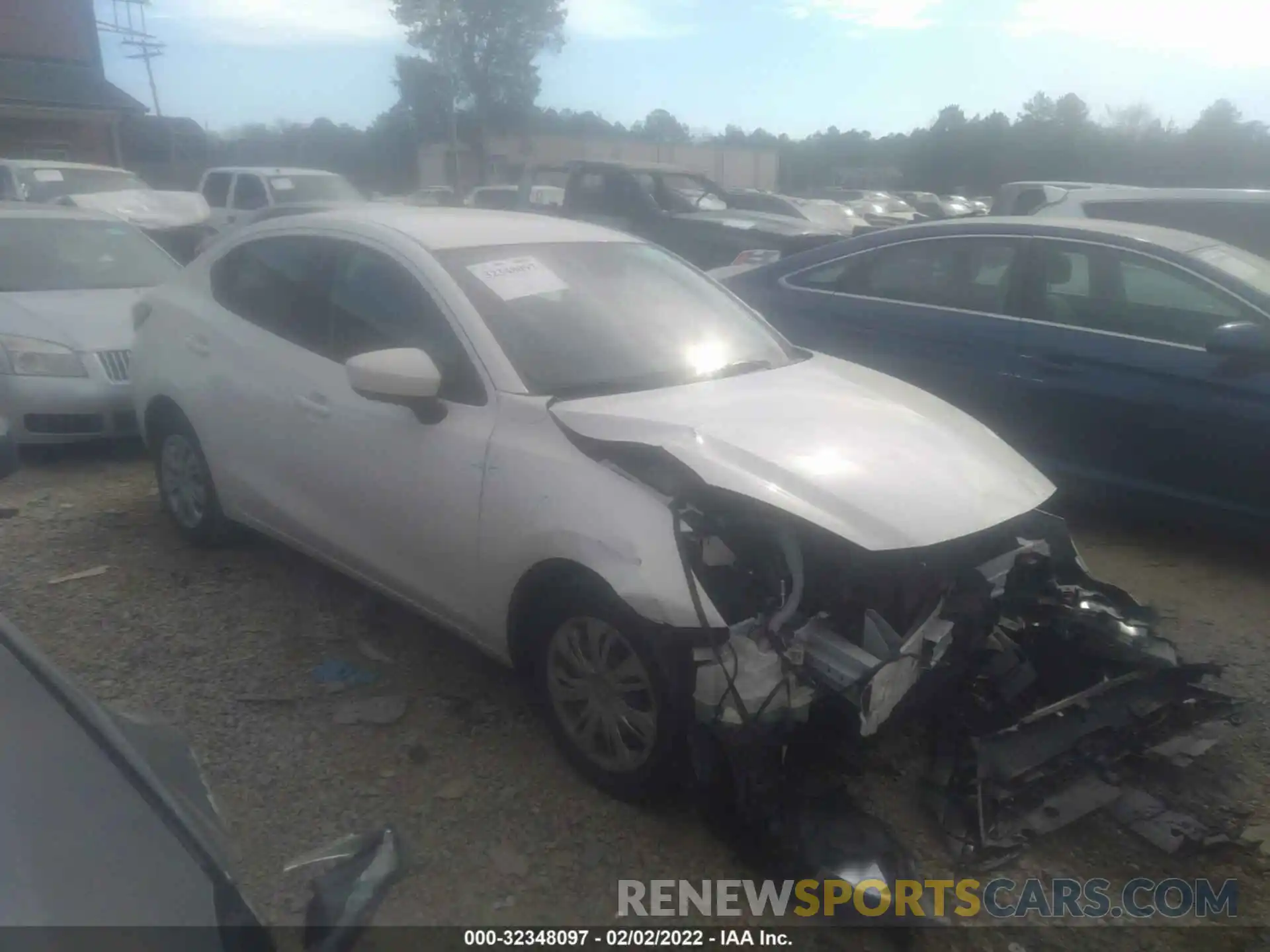 1 Photograph of a damaged car 3MYDLBYV9KY522995 TOYOTA YARIS SEDAN 2019