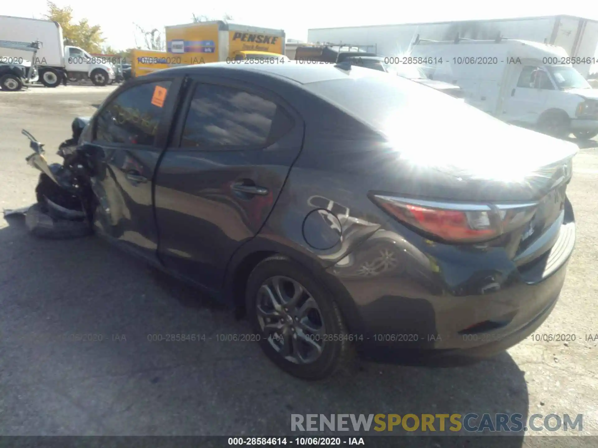 3 Photograph of a damaged car 3MYDLBYVXKY504439 TOYOTA YARIS SEDAN 2019