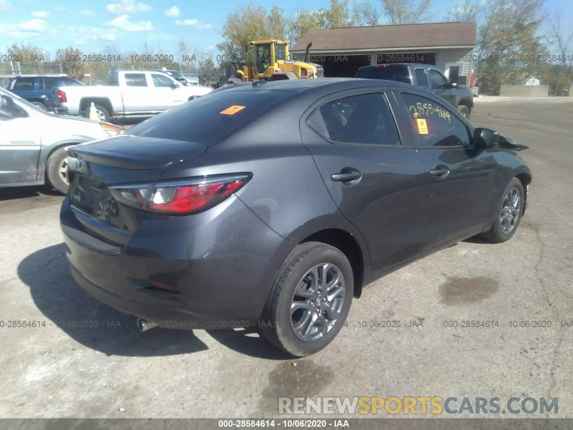 4 Photograph of a damaged car 3MYDLBYVXKY504439 TOYOTA YARIS SEDAN 2019