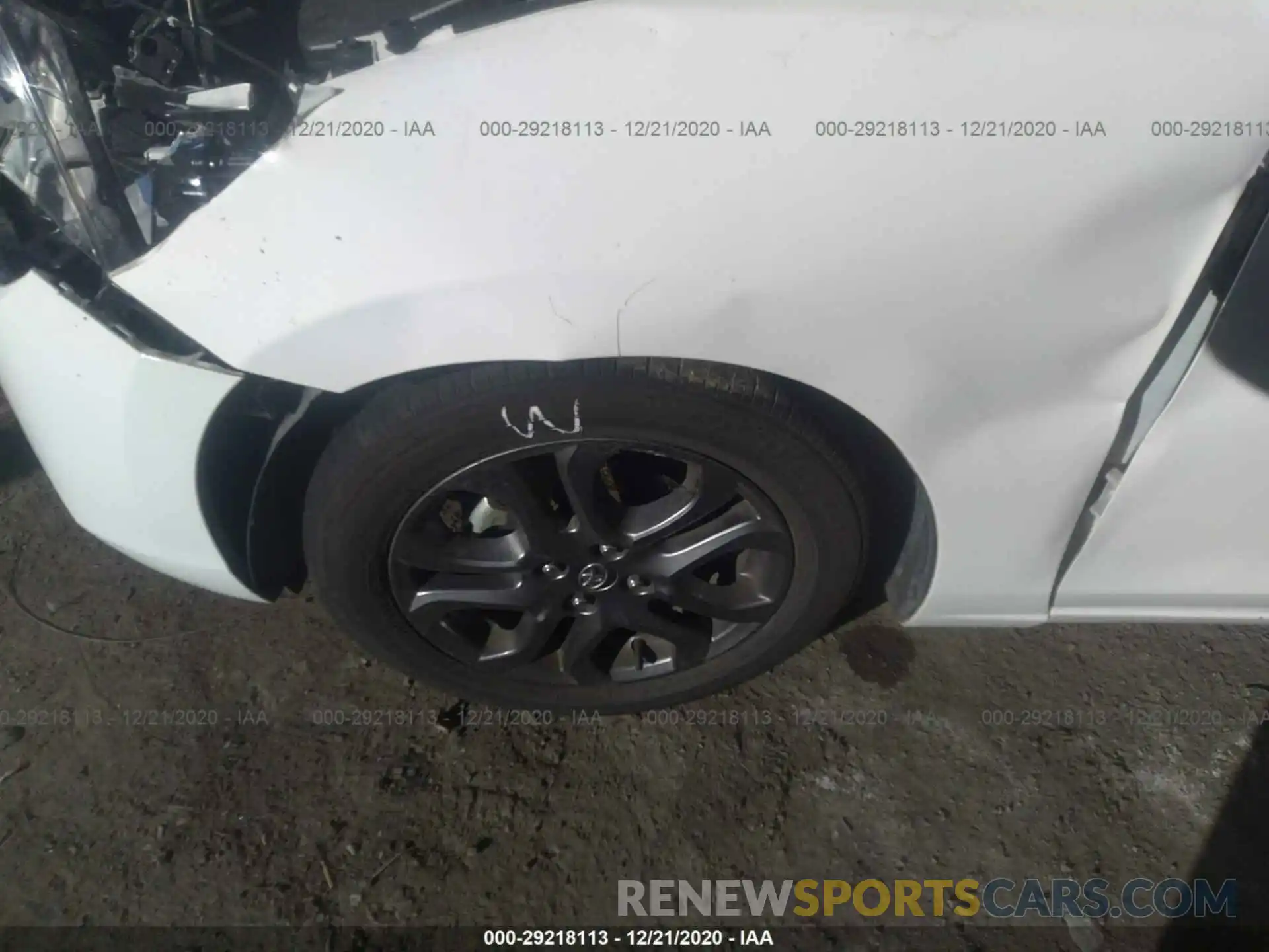 11 Photograph of a damaged car 3MYDLBYVXKY505509 TOYOTA YARIS SEDAN 2019