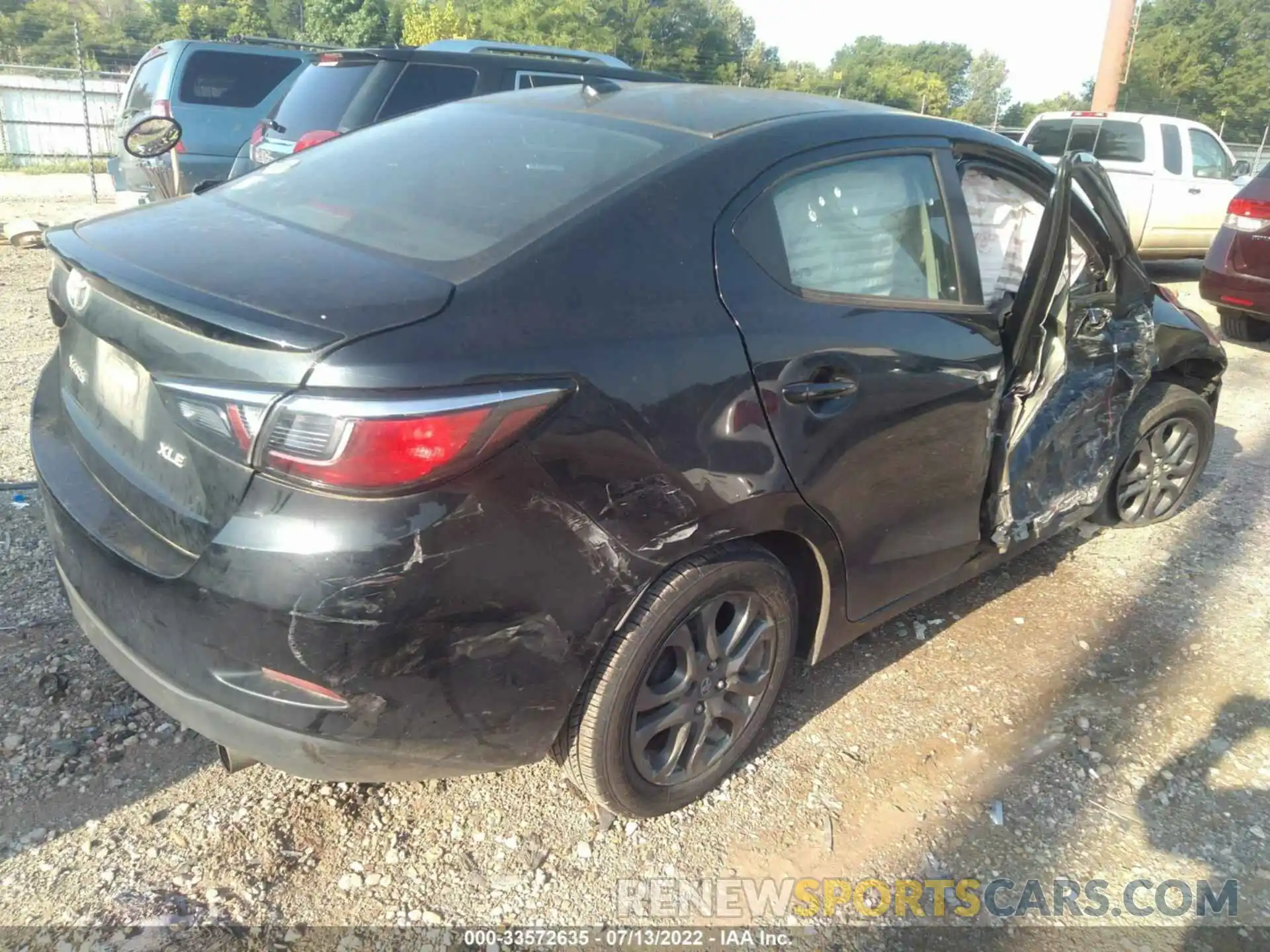 4 Photograph of a damaged car 3MYDLBYVXKY512654 TOYOTA YARIS SEDAN 2019