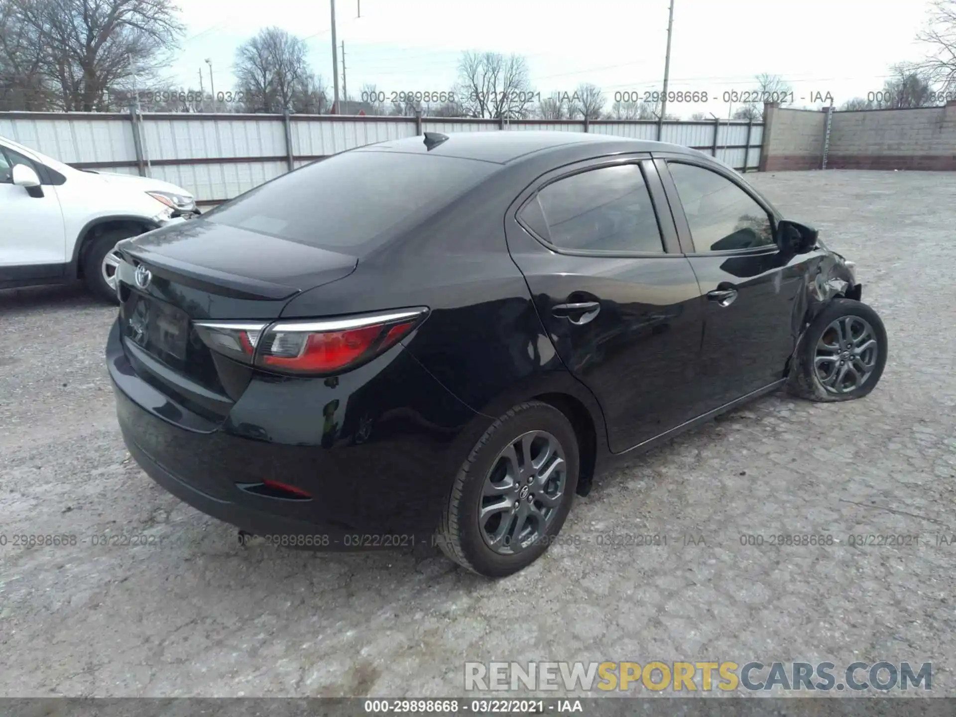 4 Photograph of a damaged car 3MYDLBYVXKY514324 TOYOTA YARIS SEDAN 2019