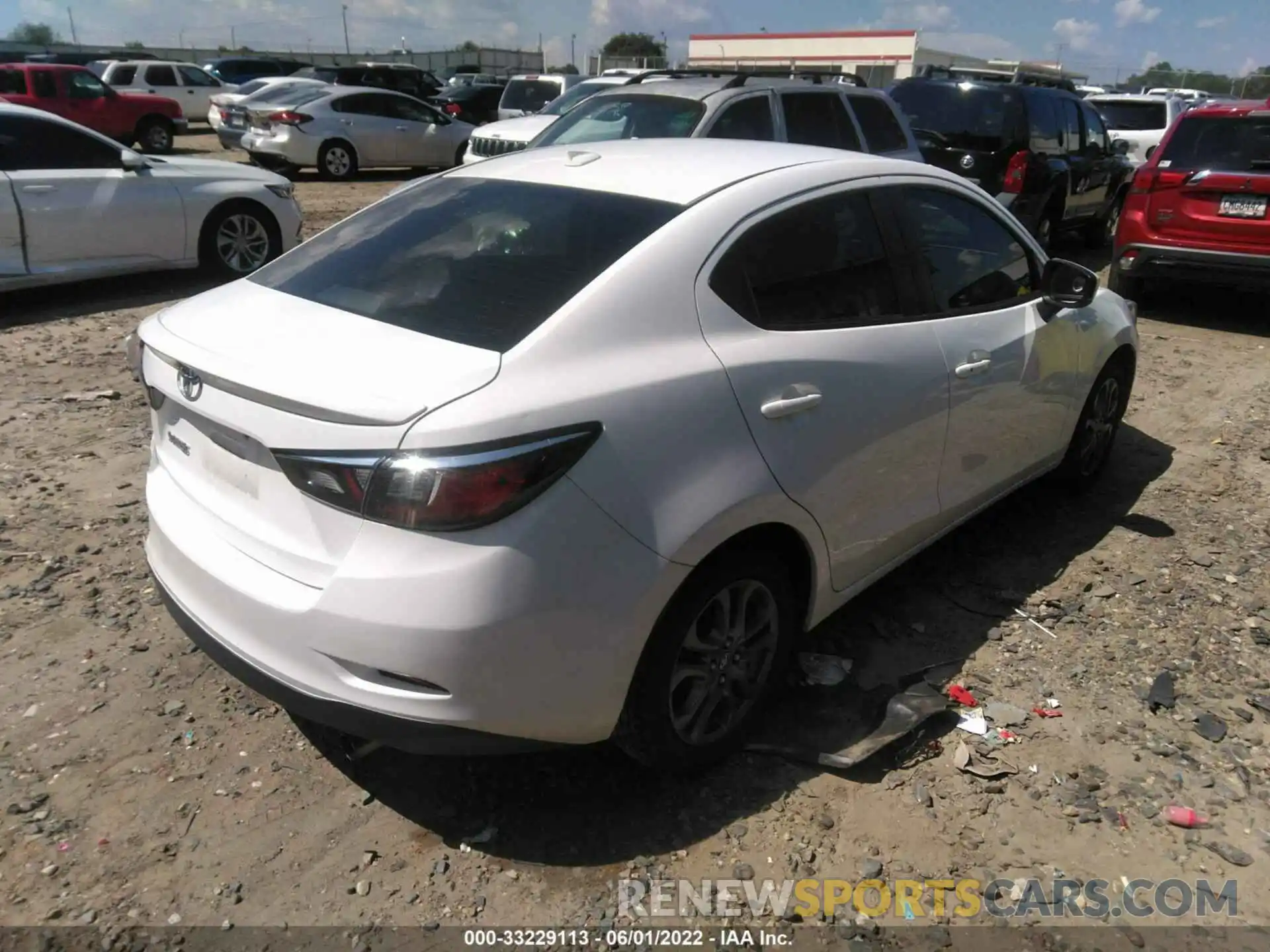 4 Photograph of a damaged car 3MYDLBYVXKY514761 TOYOTA YARIS SEDAN 2019