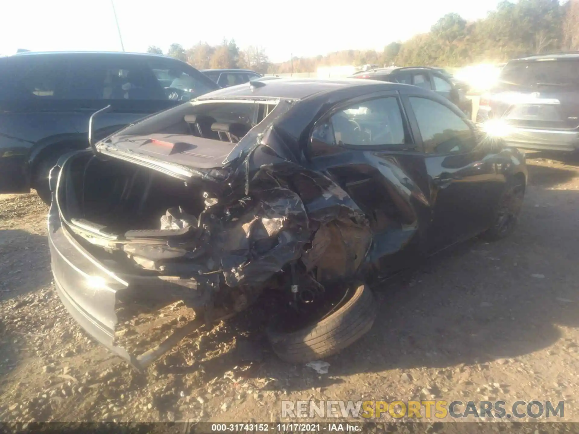 4 Photograph of a damaged car 3MYDLBYVXKY515361 TOYOTA YARIS SEDAN 2019