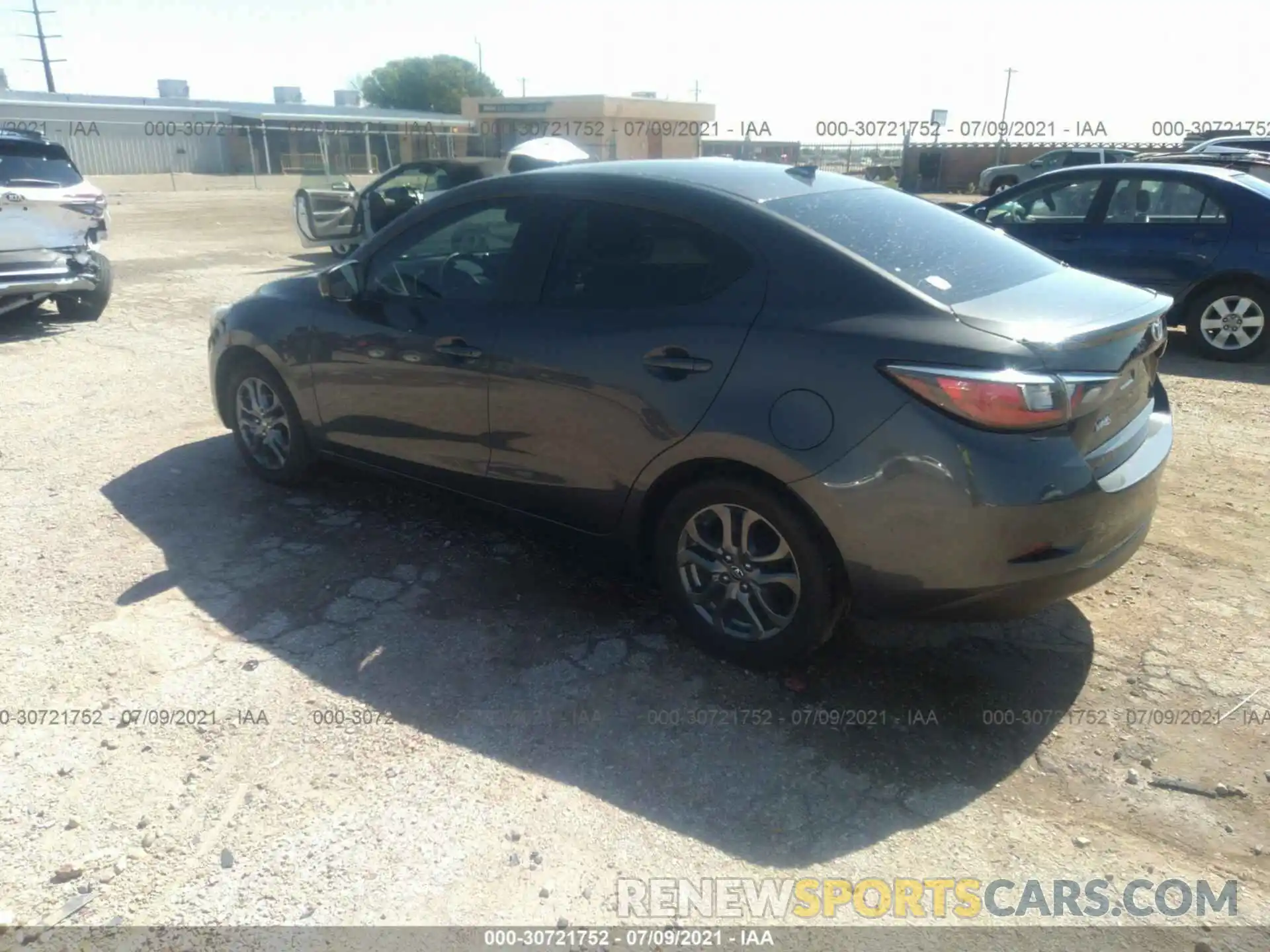 3 Photograph of a damaged car 3MYDLBYVXKY518342 TOYOTA YARIS SEDAN 2019