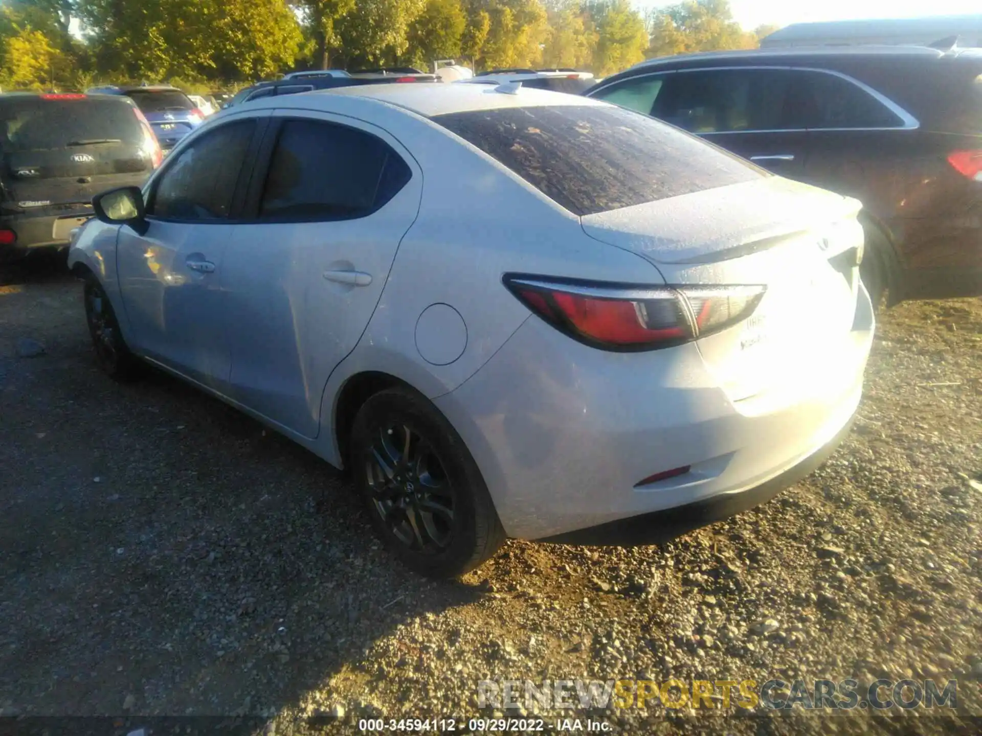 3 Photograph of a damaged car 3MYDLBYVXKY518700 TOYOTA YARIS SEDAN 2019