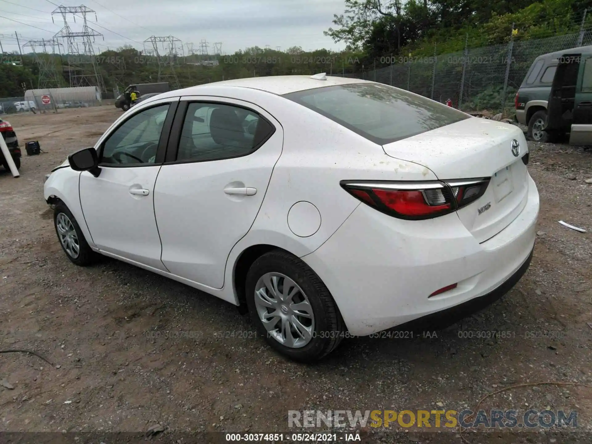 3 Photograph of a damaged car 3MYDLBYVXKY526067 TOYOTA YARIS SEDAN 2019