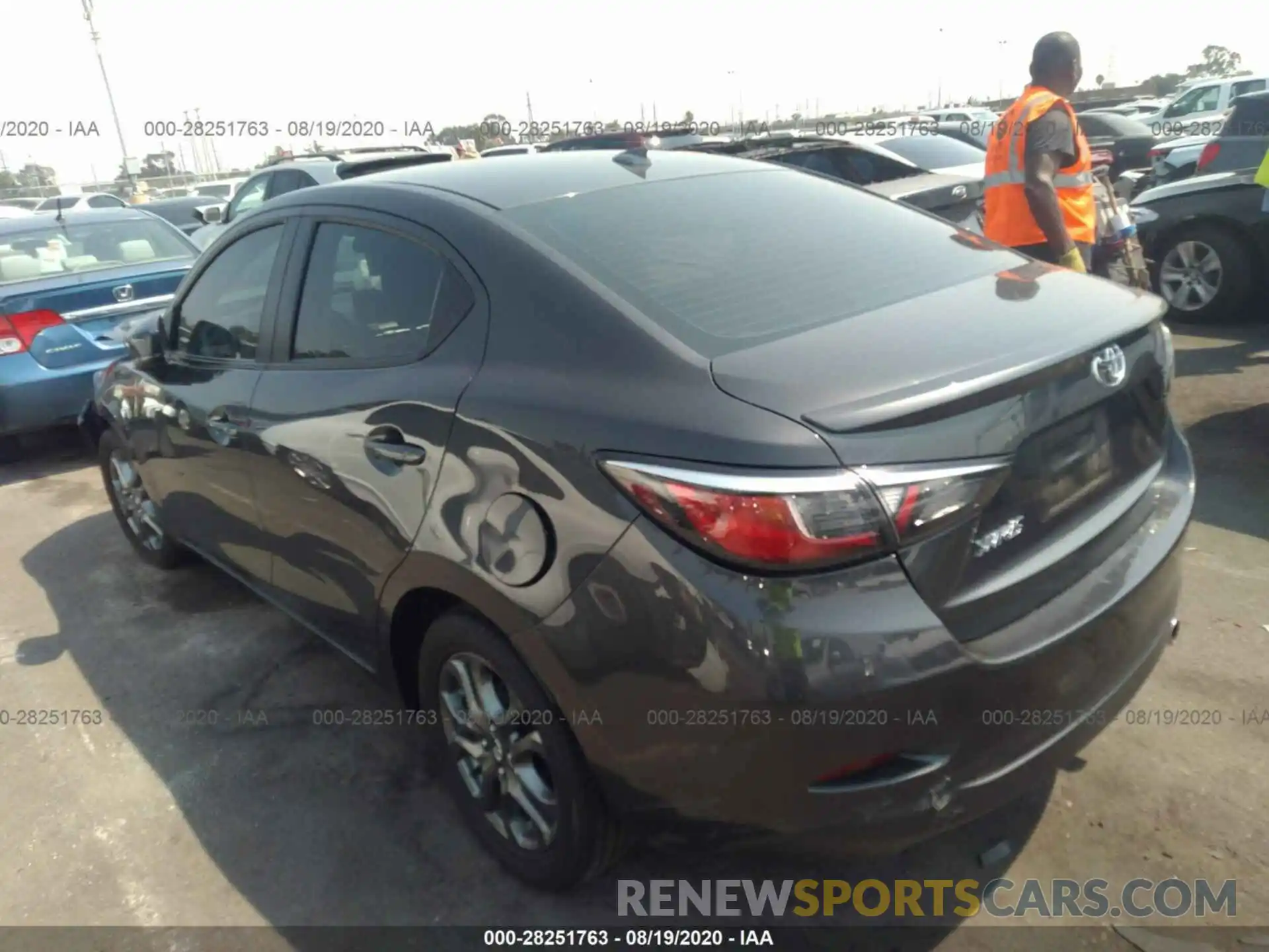 3 Photograph of a damaged car 3MYDLBYVXKY526862 TOYOTA YARIS SEDAN 2019