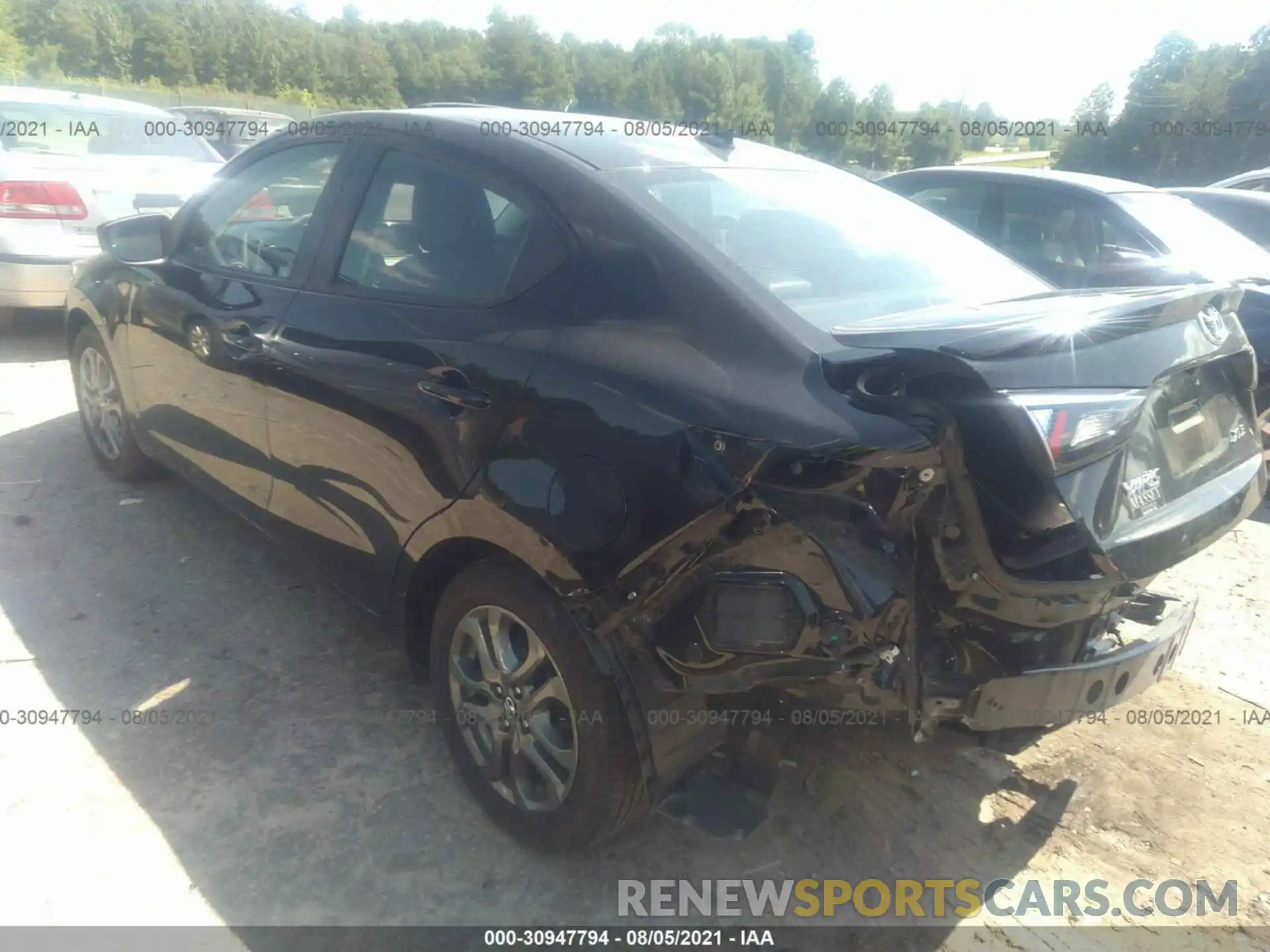 3 Photograph of a damaged car 3MYDLBYV0LY710998 TOYOTA YARIS SEDAN 2020