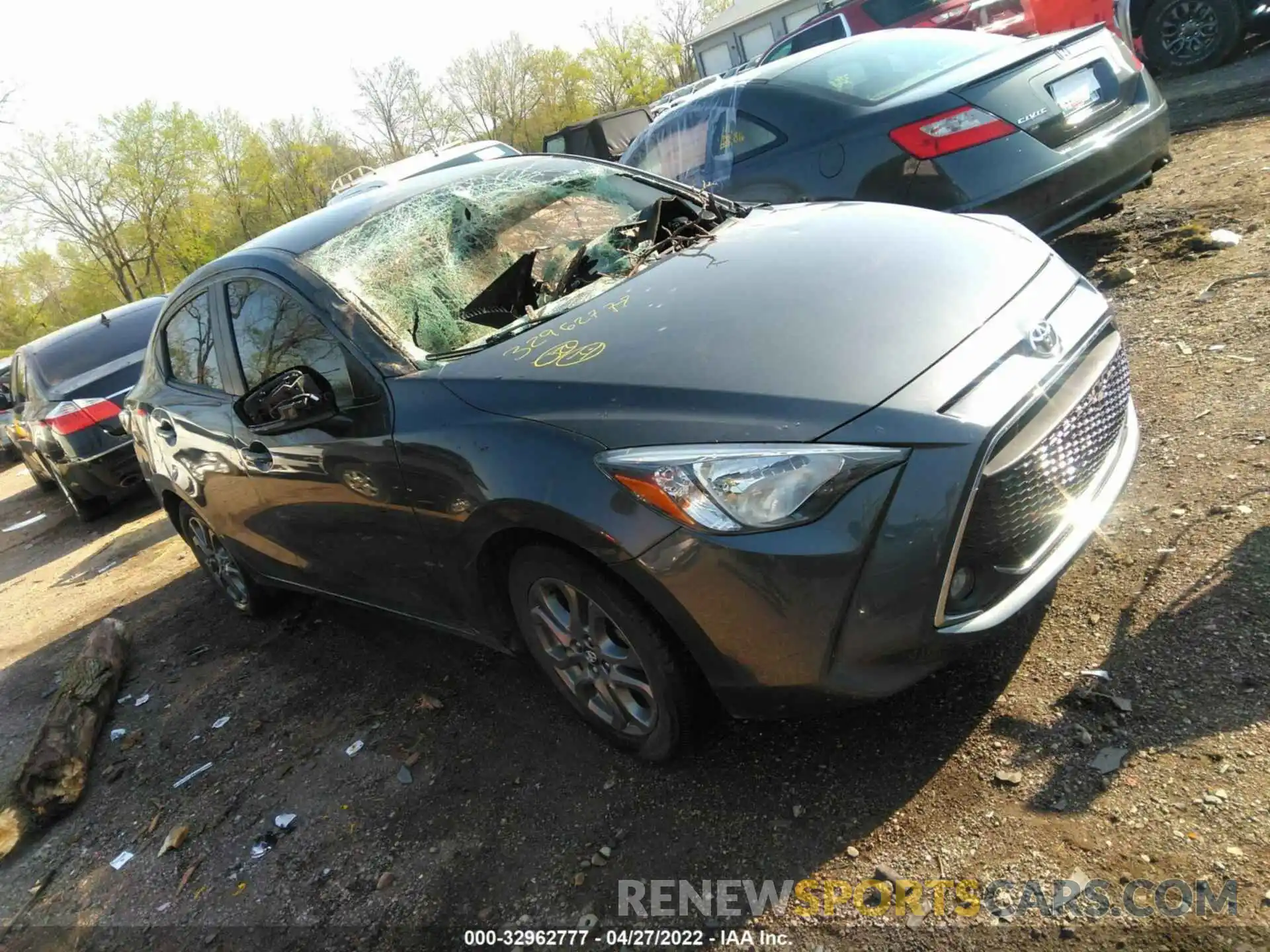 1 Photograph of a damaged car 3MYDLBYV0LY713738 TOYOTA YARIS SEDAN 2020