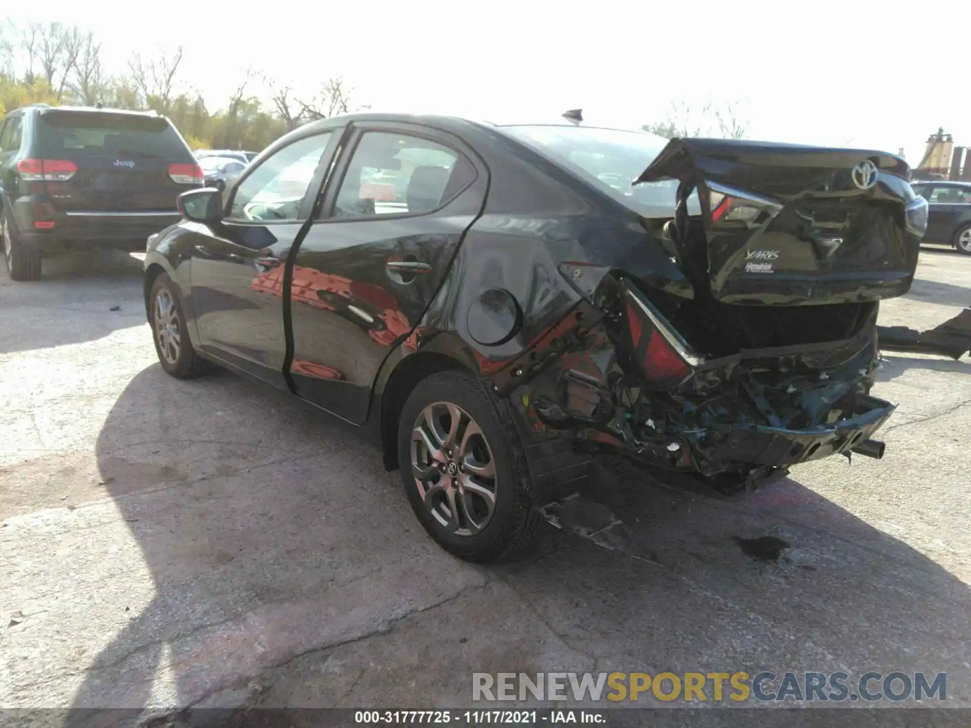 3 Photograph of a damaged car 3MYDLBYV2LY716155 TOYOTA YARIS SEDAN 2020