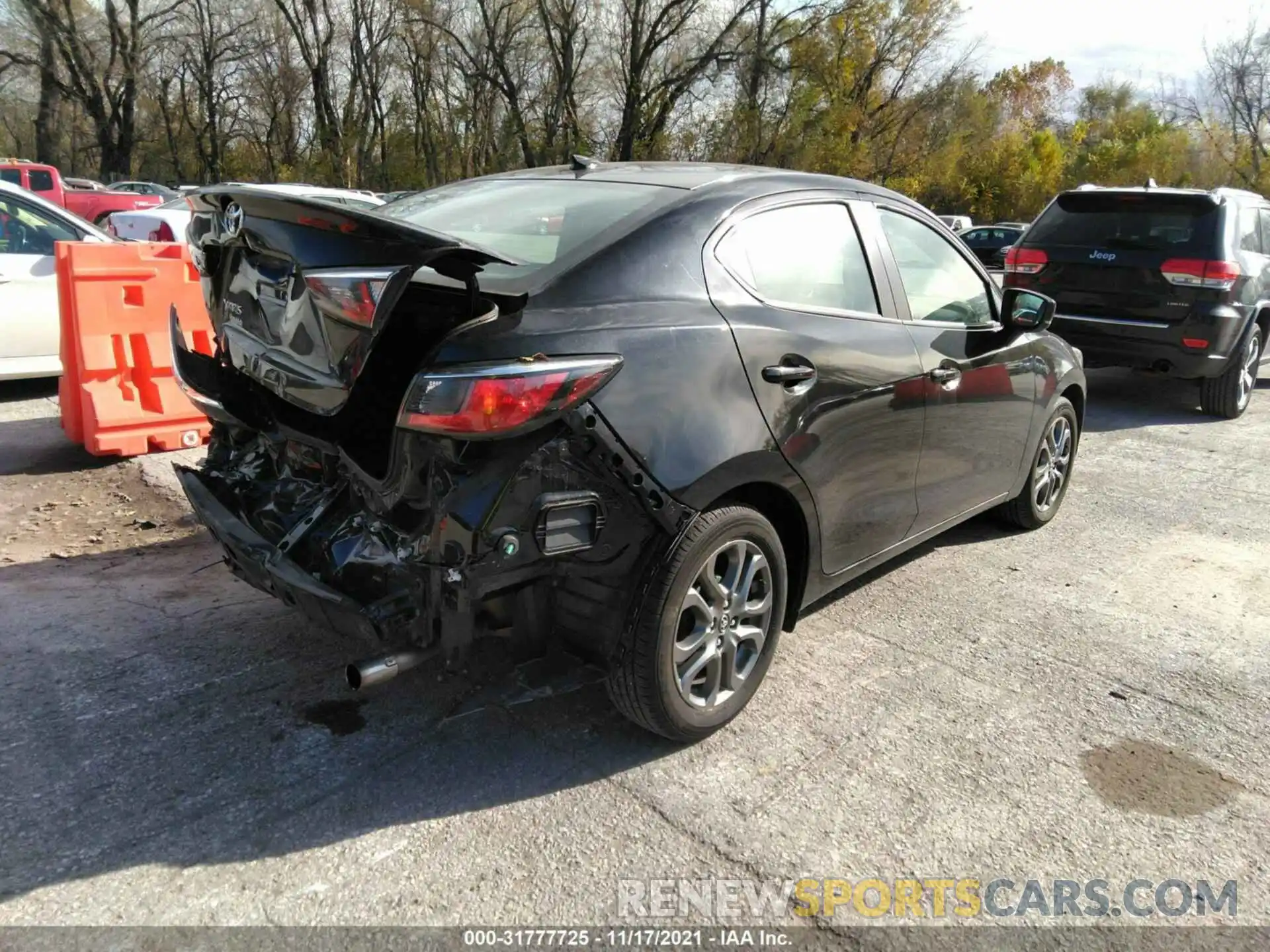 4 Photograph of a damaged car 3MYDLBYV2LY716155 TOYOTA YARIS SEDAN 2020