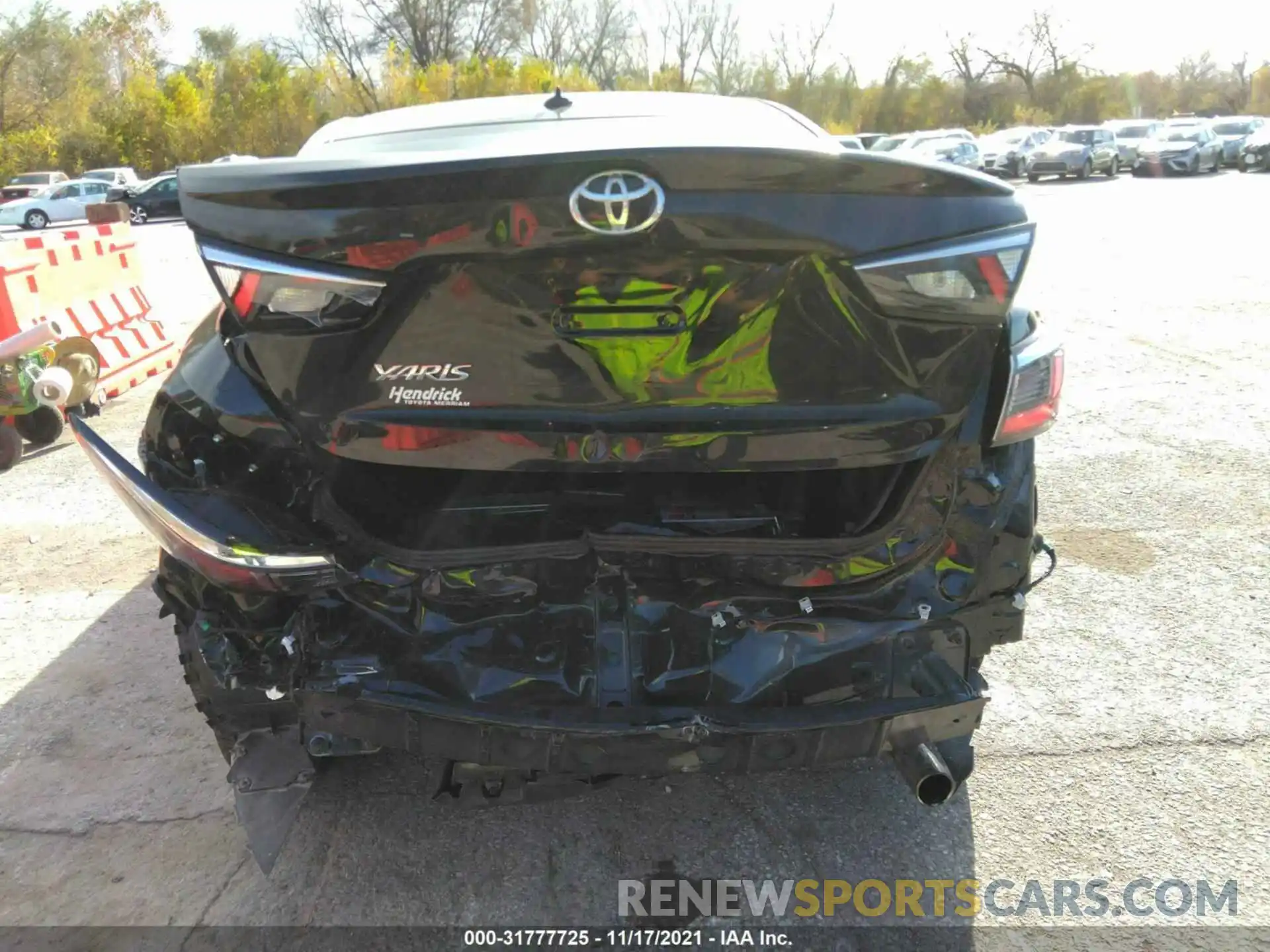 6 Photograph of a damaged car 3MYDLBYV2LY716155 TOYOTA YARIS SEDAN 2020