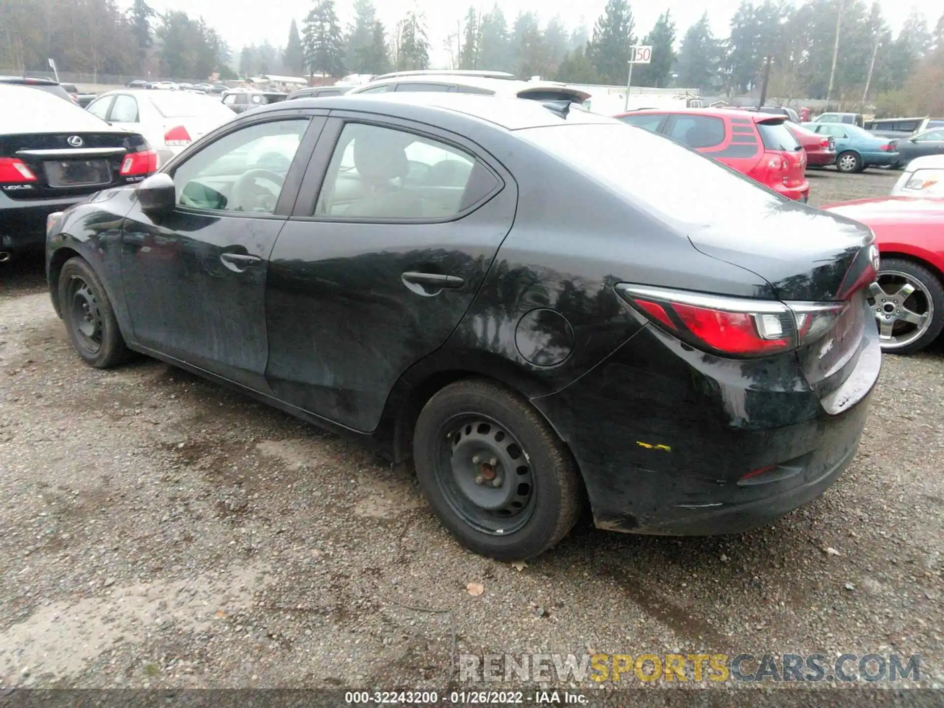 3 Photograph of a damaged car 3MYDLBYV3LY709134 TOYOTA YARIS SEDAN 2020