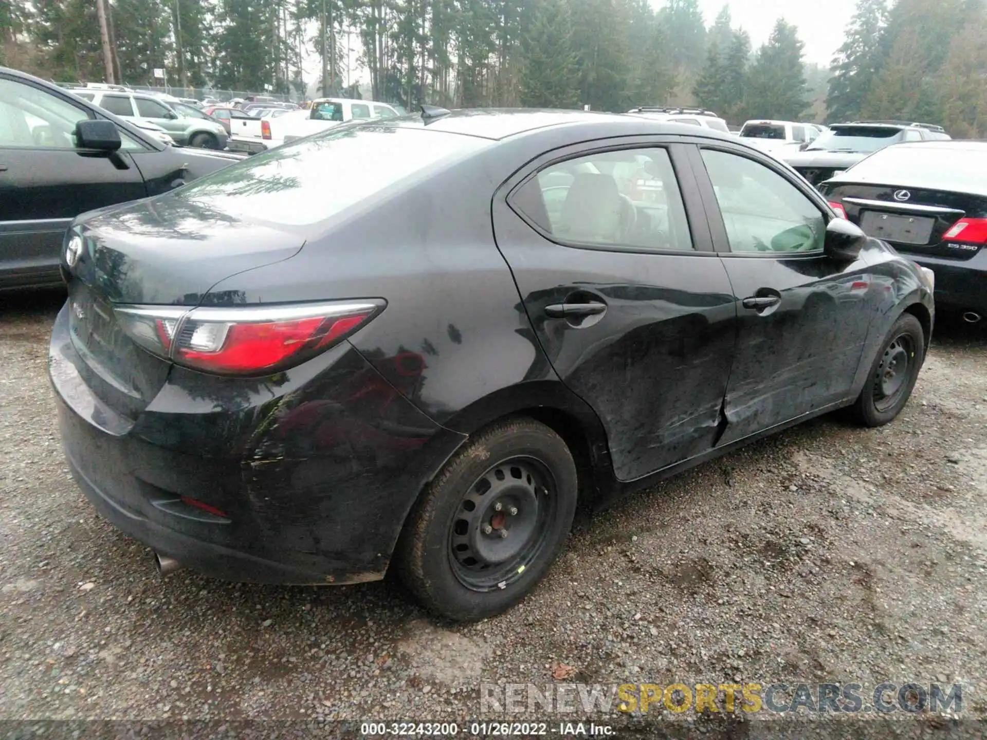 4 Photograph of a damaged car 3MYDLBYV3LY709134 TOYOTA YARIS SEDAN 2020