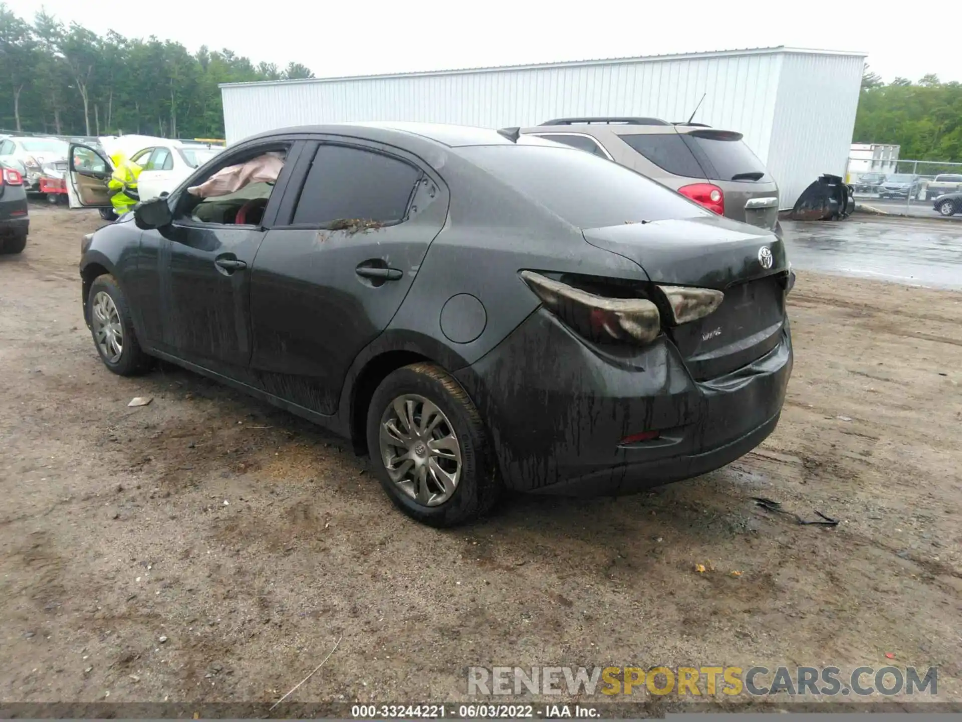 3 Photograph of a damaged car 3MYDLBYV5LY712522 TOYOTA YARIS SEDAN 2020