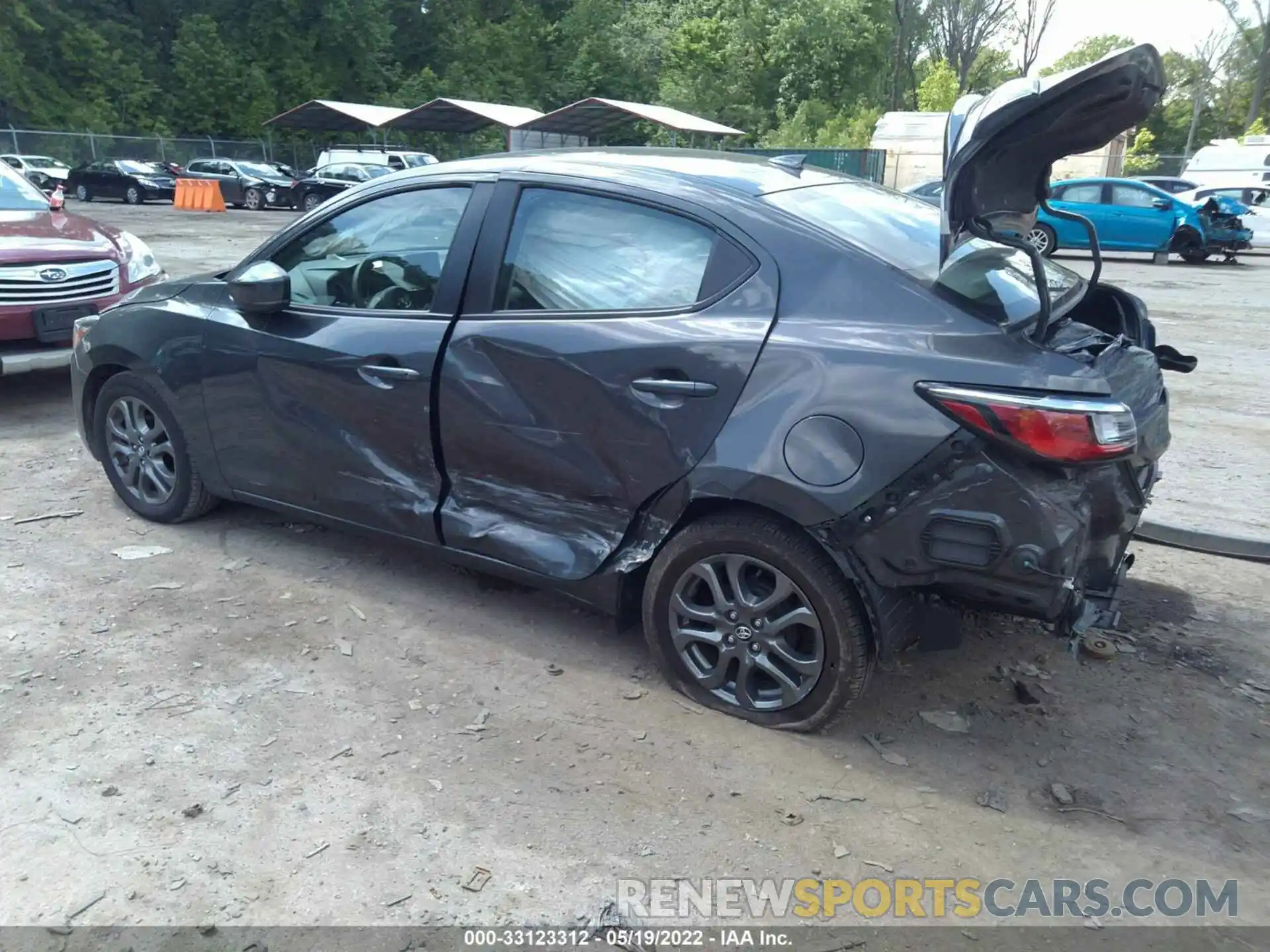 3 Photograph of a damaged car 3MYDLBYV5LY715484 TOYOTA YARIS SEDAN 2020