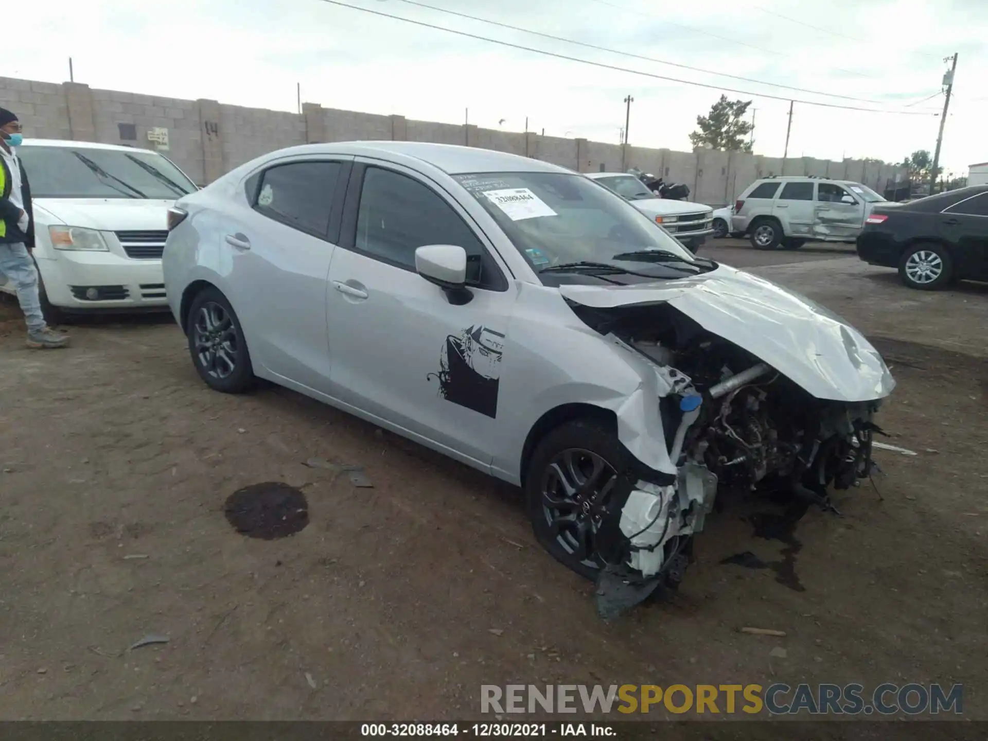 1 Photograph of a damaged car 3MYDLBYV7LY712554 TOYOTA YARIS SEDAN 2020