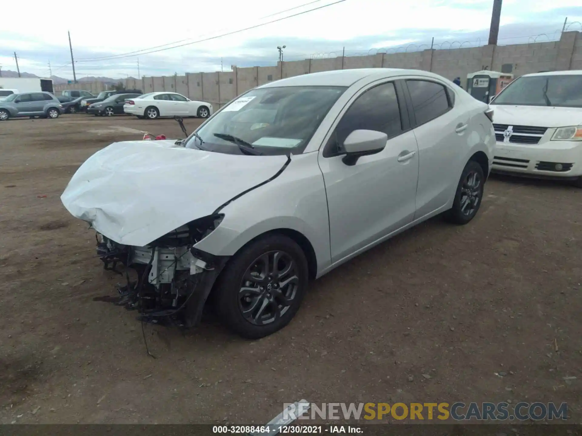 2 Photograph of a damaged car 3MYDLBYV7LY712554 TOYOTA YARIS SEDAN 2020