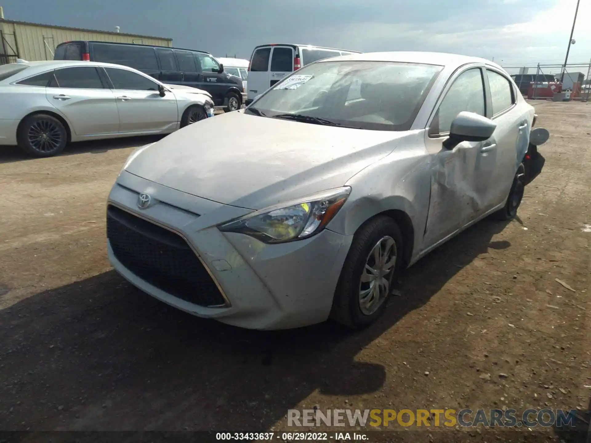 2 Photograph of a damaged car 3MYDLBYV9LY709963 TOYOTA YARIS SEDAN 2020