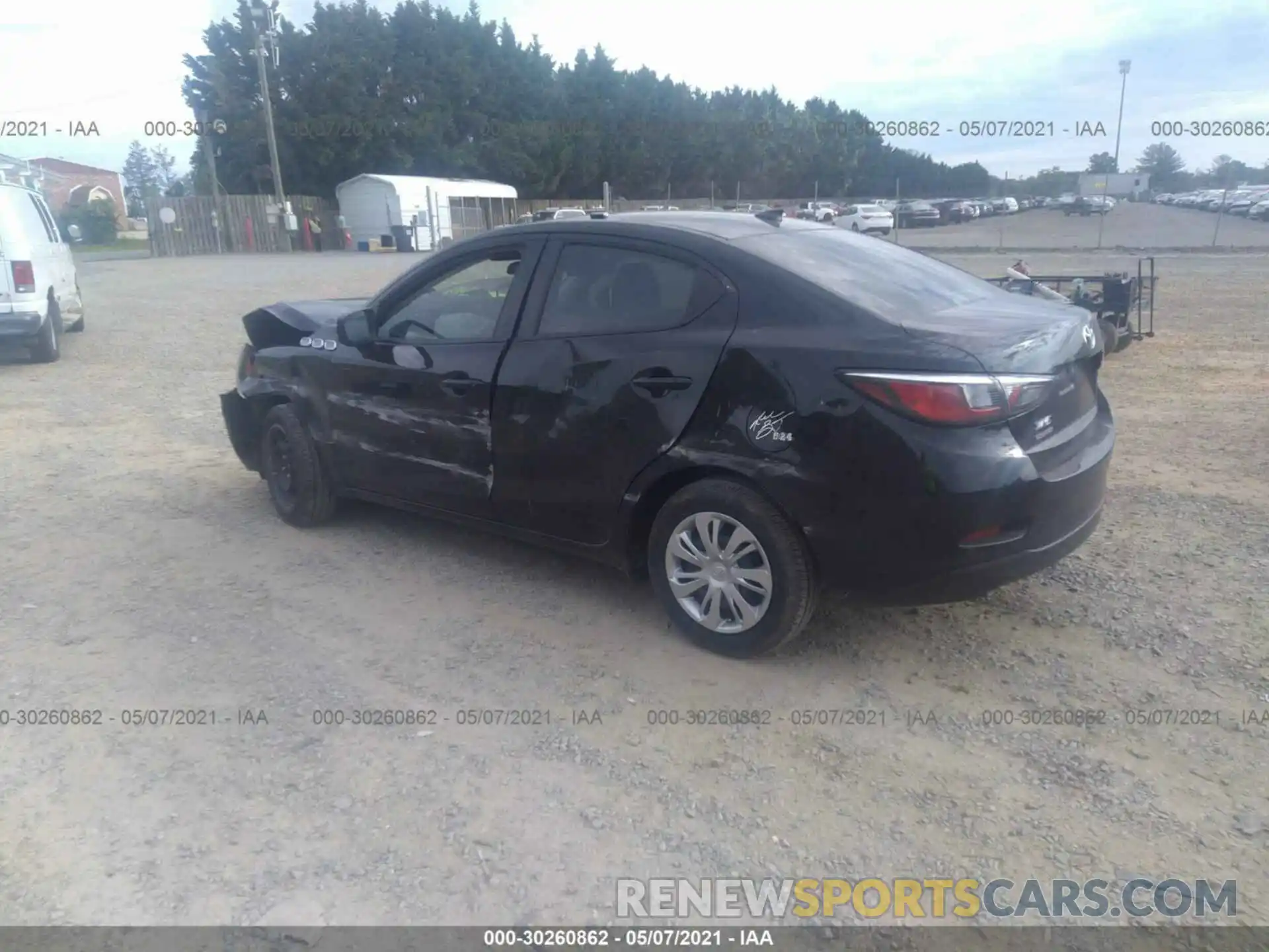 3 Photograph of a damaged car 3MYDLBYV9LY717139 TOYOTA YARIS SEDAN 2020