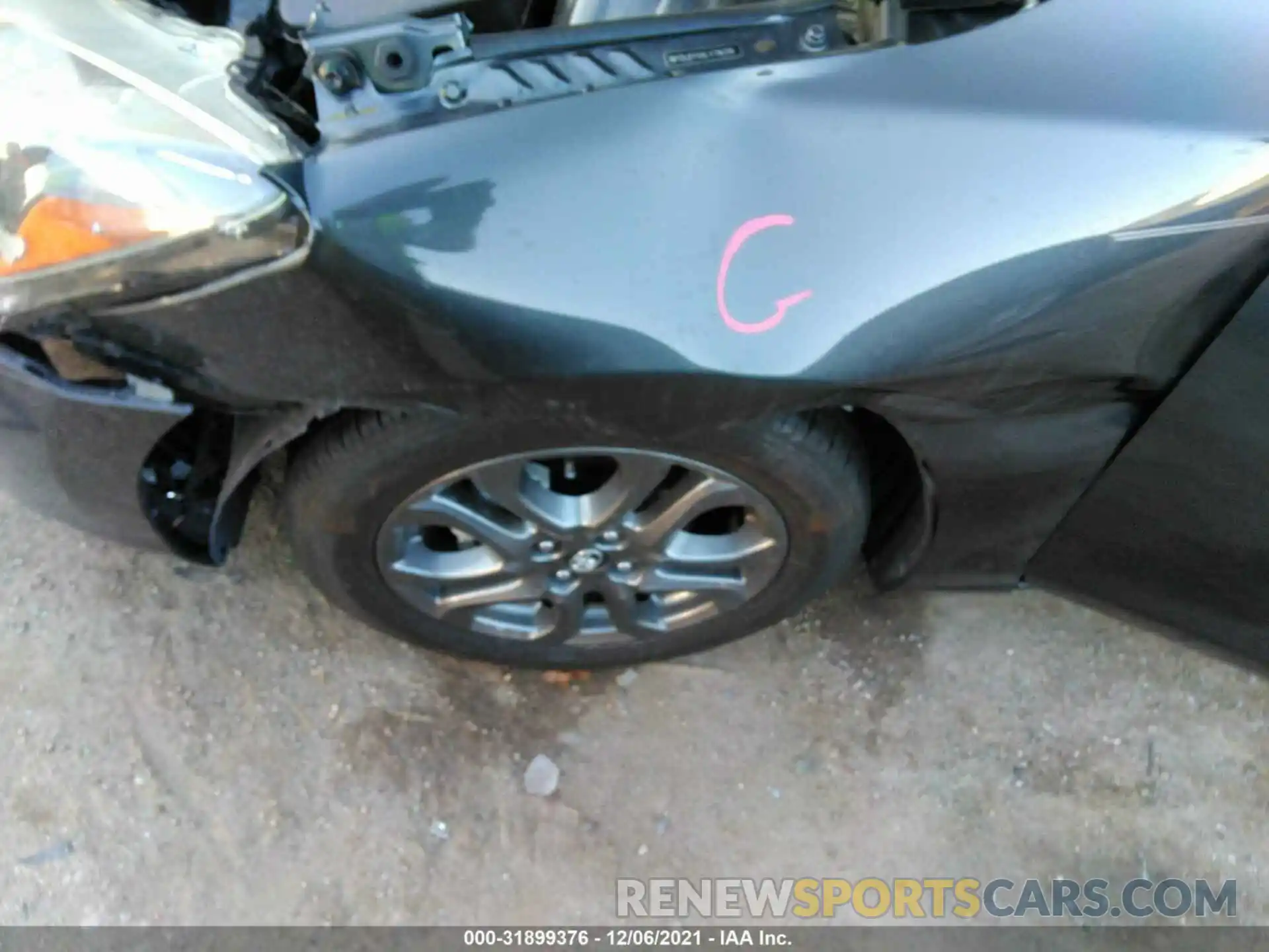 12 Photograph of a damaged car 3MYDLBYVXLY716310 TOYOTA YARIS SEDAN 2020