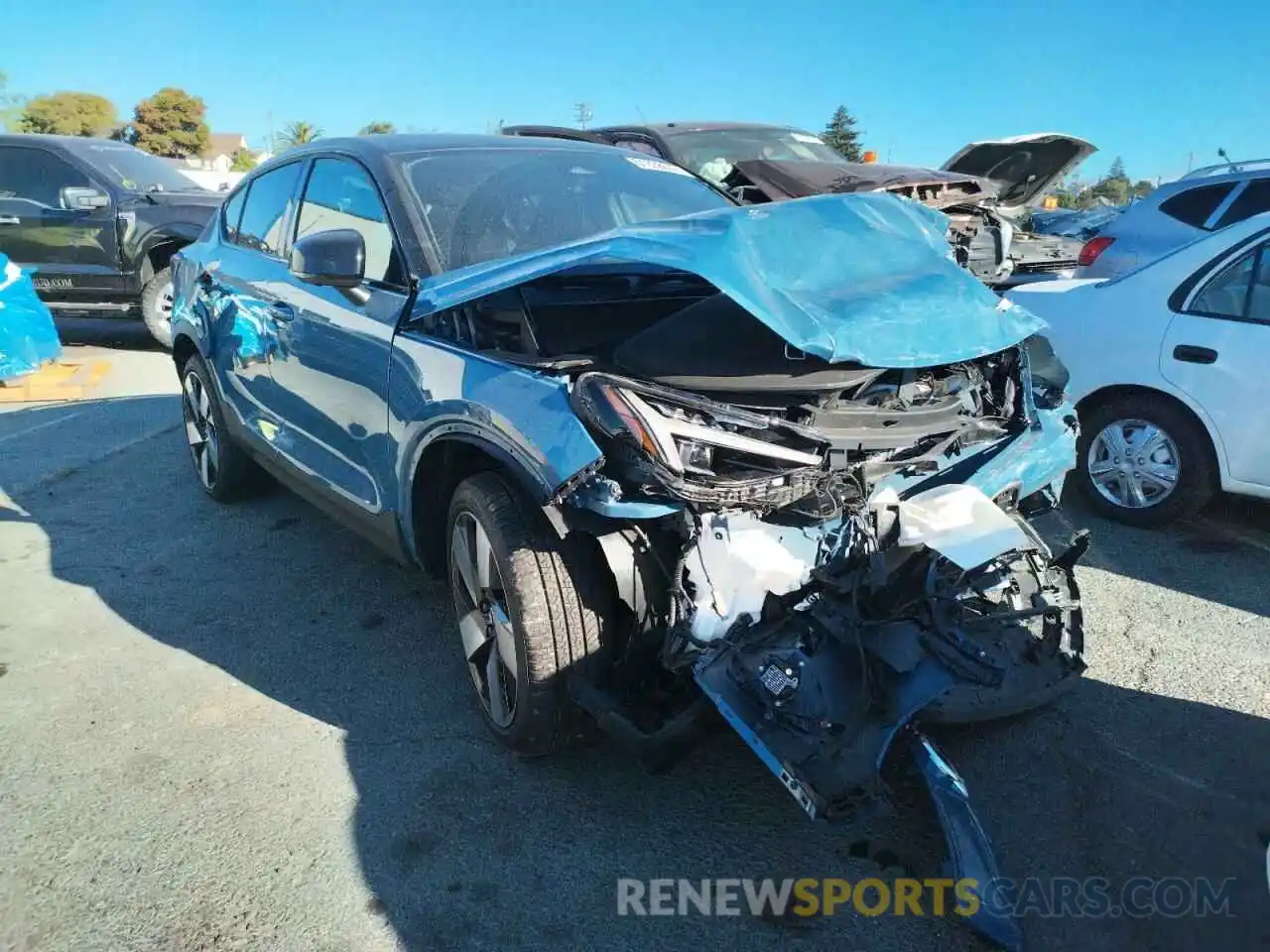 1 Photograph of a damaged car YV4ED3GB2N2005972 VOLVO C40 P8 REC 2022