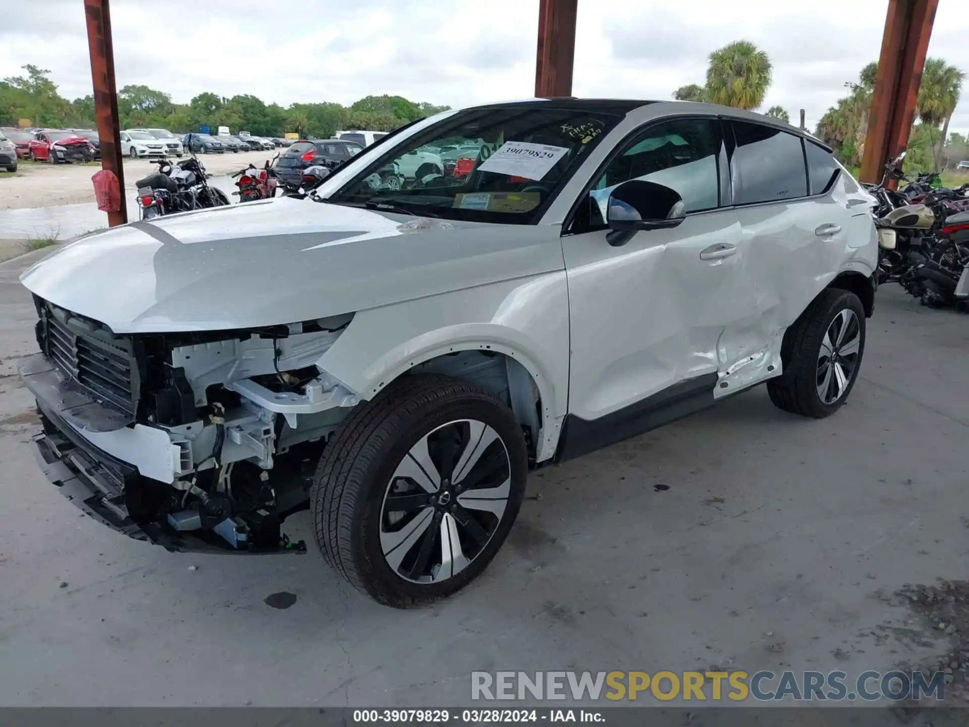 2 Photograph of a damaged car YV4ED3GL9P2038043 VOLVO C40 RECHARGE PURE ELECTRIC 2023