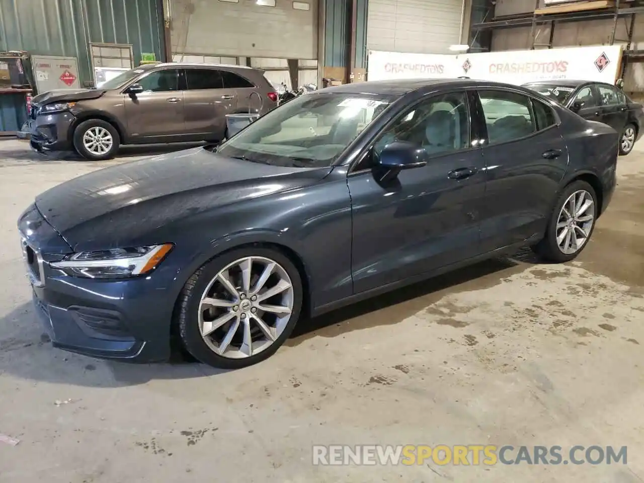 1 Photograph of a damaged car 7JR102FK3KG012342 VOLVO S60 2019