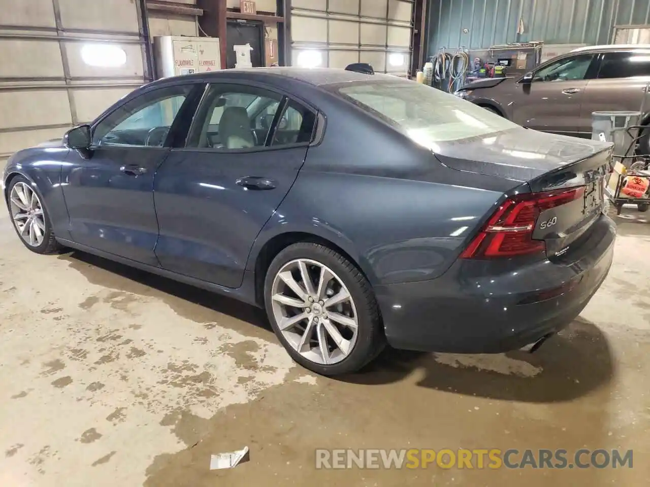 2 Photograph of a damaged car 7JR102FK3KG012342 VOLVO S60 2019