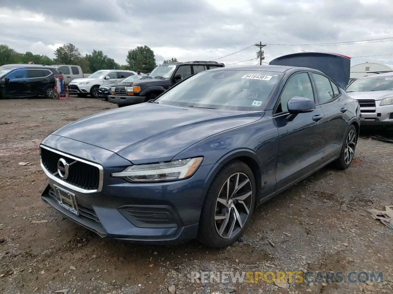 2 Photograph of a damaged car 7JR102FK3KG016407 VOLVO S60 2019