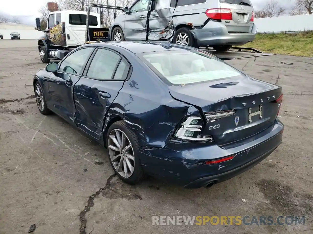 3 Photograph of a damaged car 7JR102FK5KG005280 VOLVO S60 2019