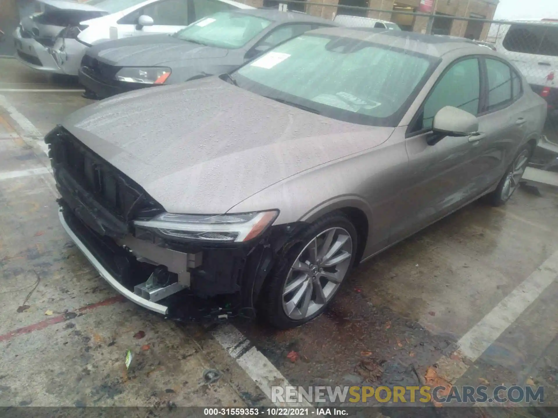 2 Photograph of a damaged car 7JR102FK7KG003871 VOLVO S60 2019