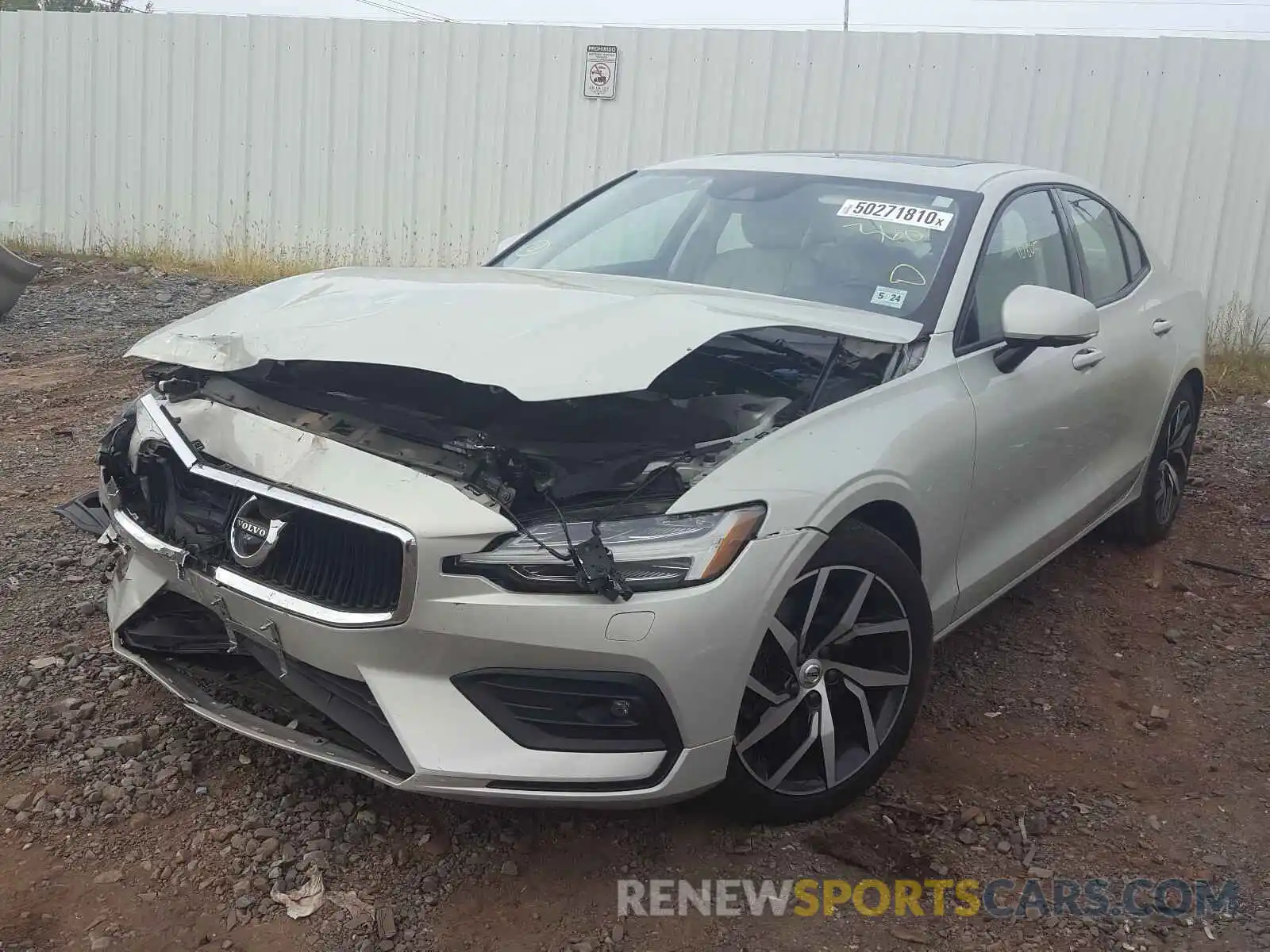 2 Photograph of a damaged car 7JR102FK7KG011856 VOLVO S60 2019