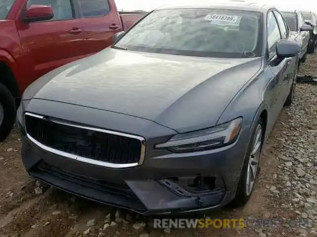 2 Photograph of a damaged car 7JR102FK8KG002812 VOLVO S60 2019