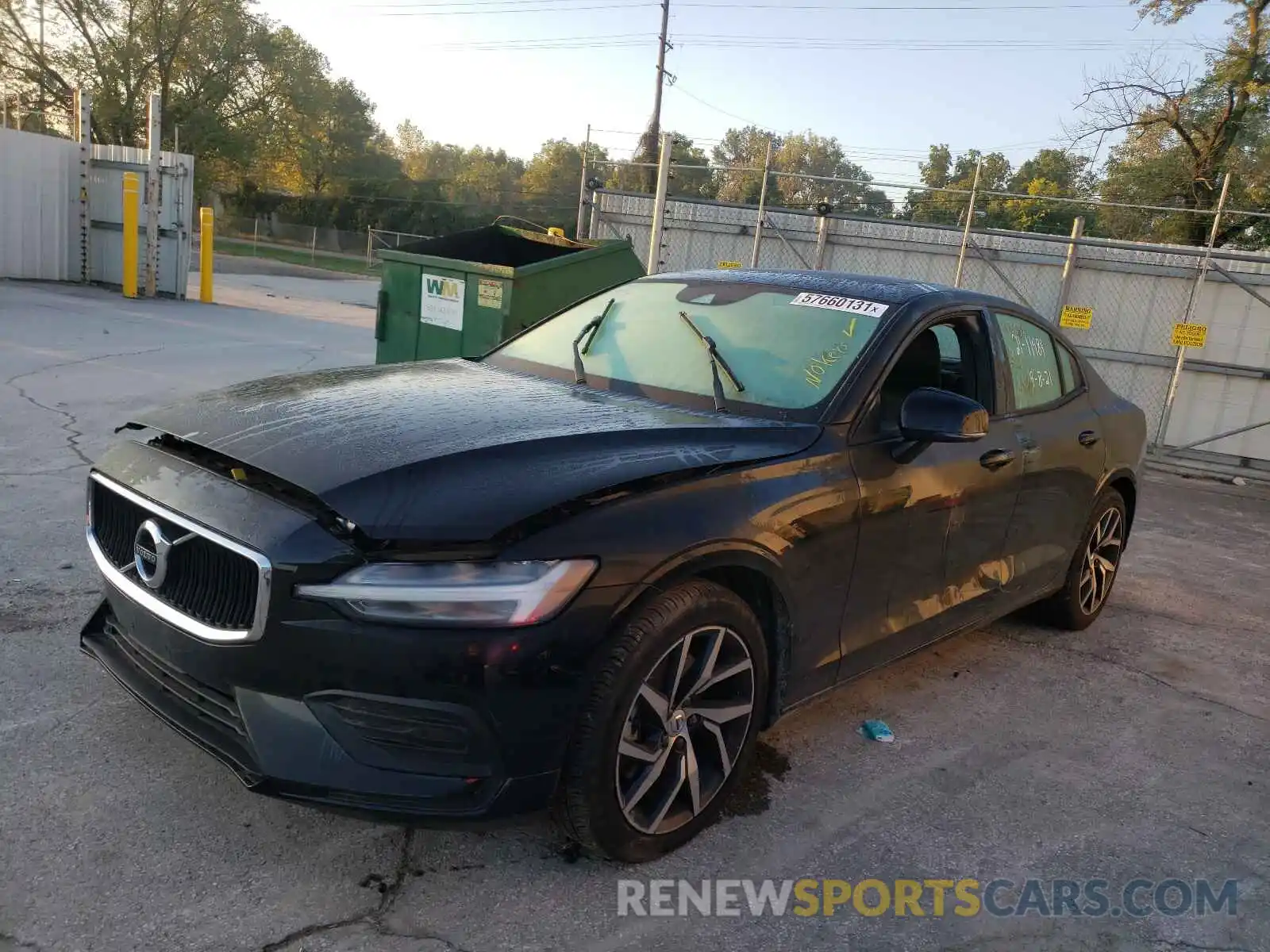 2 Photograph of a damaged car 7JR102FK9KG016833 VOLVO S60 2019