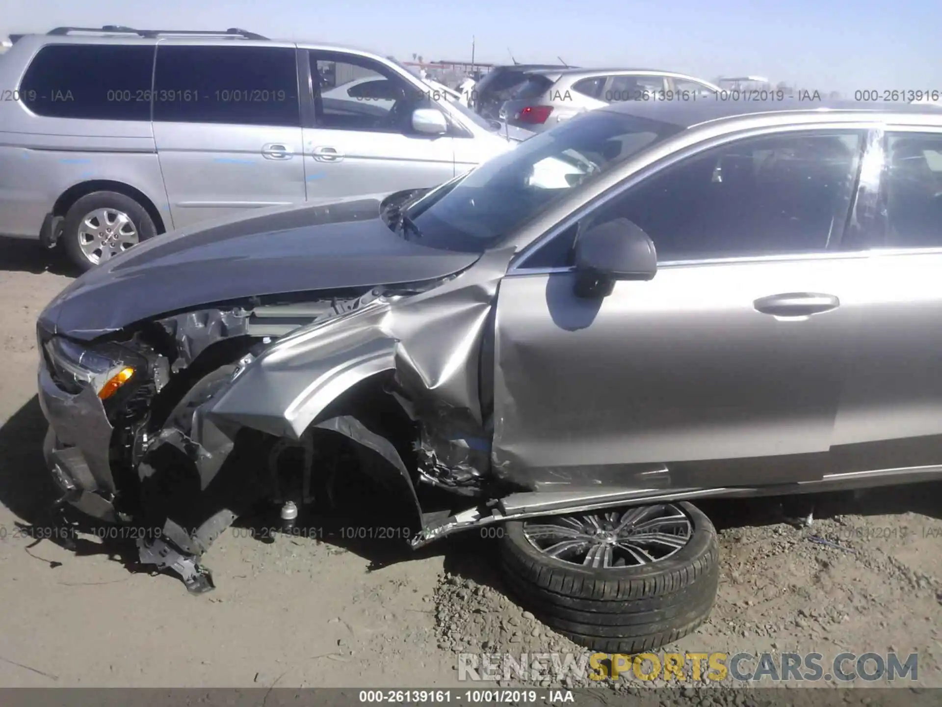 6 Photograph of a damaged car 7JR102FL4KG003982 VOLVO S60 2019