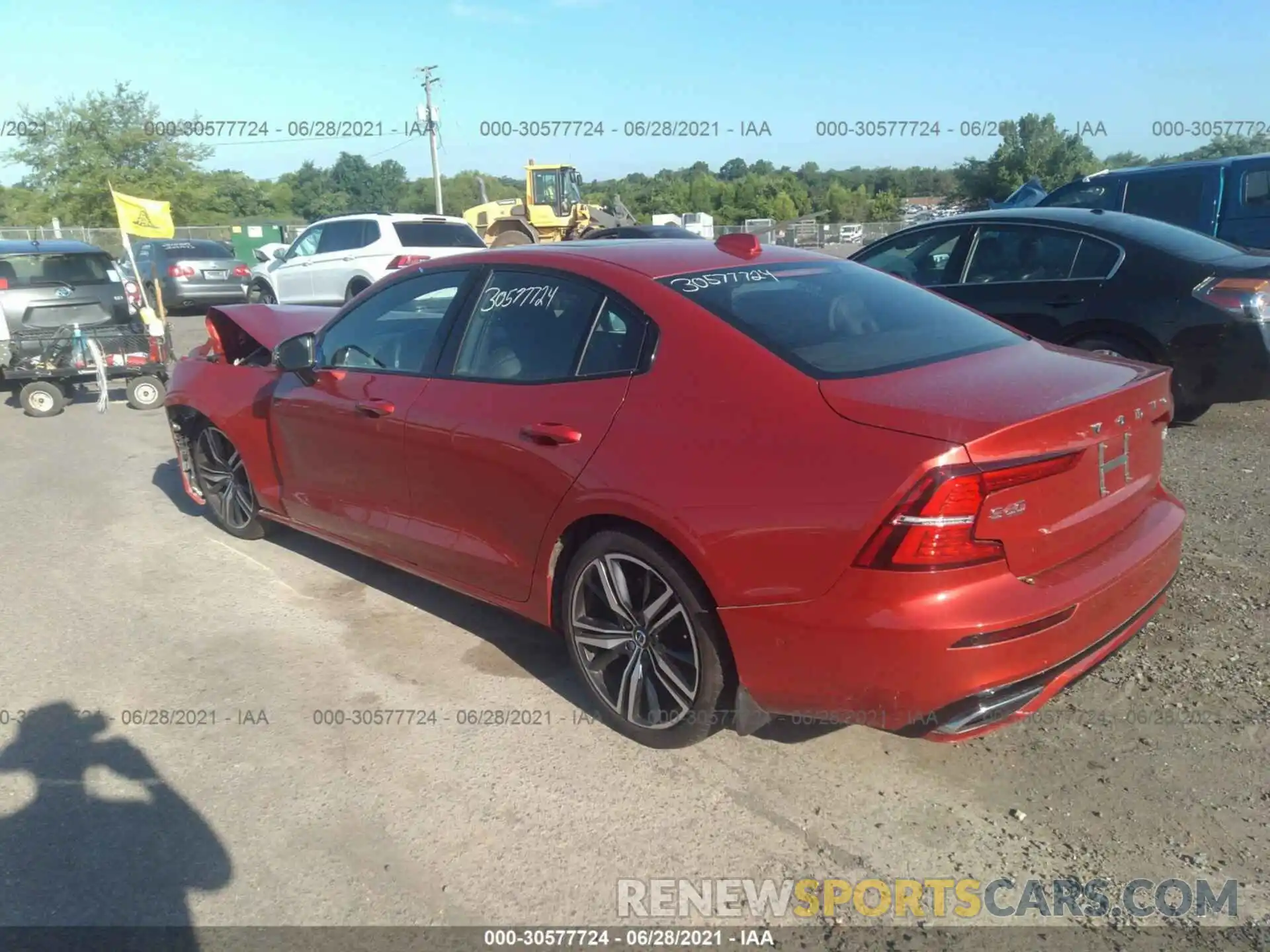 3 Photograph of a damaged car 7JR102FM7KG000521 VOLVO S60 2019