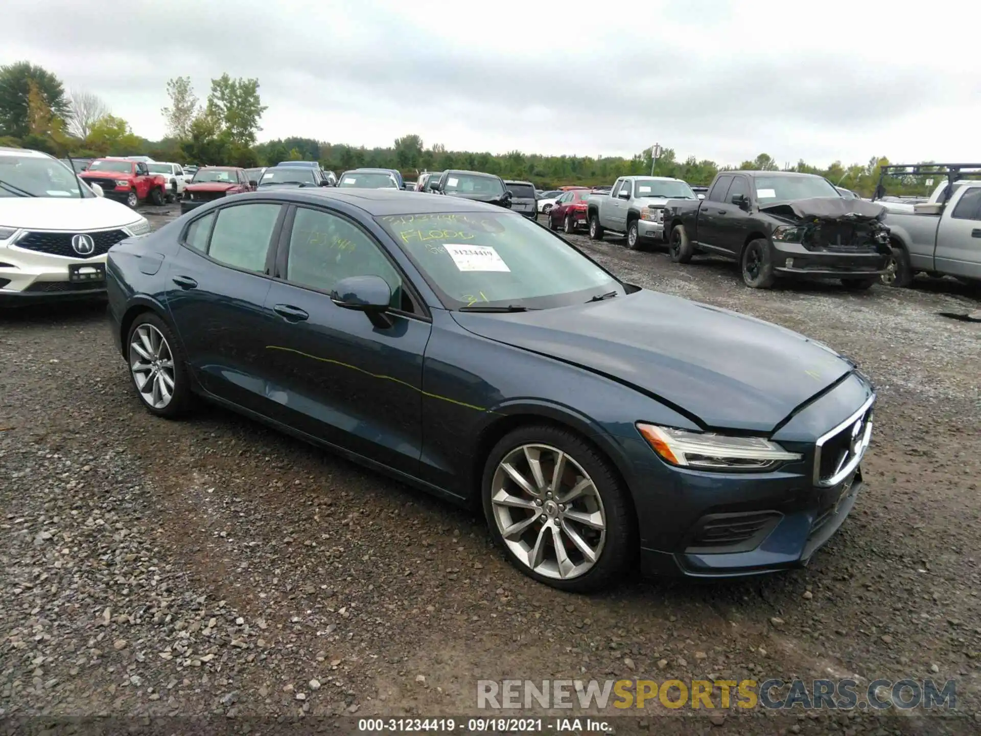 1 Photograph of a damaged car 7JRA22TK0KG001510 VOLVO S60 2019